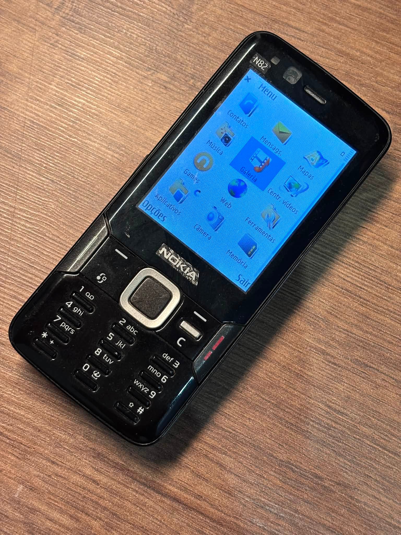 Nokia N82 foi um dos melhores da linha Nseries da marca finlandesa