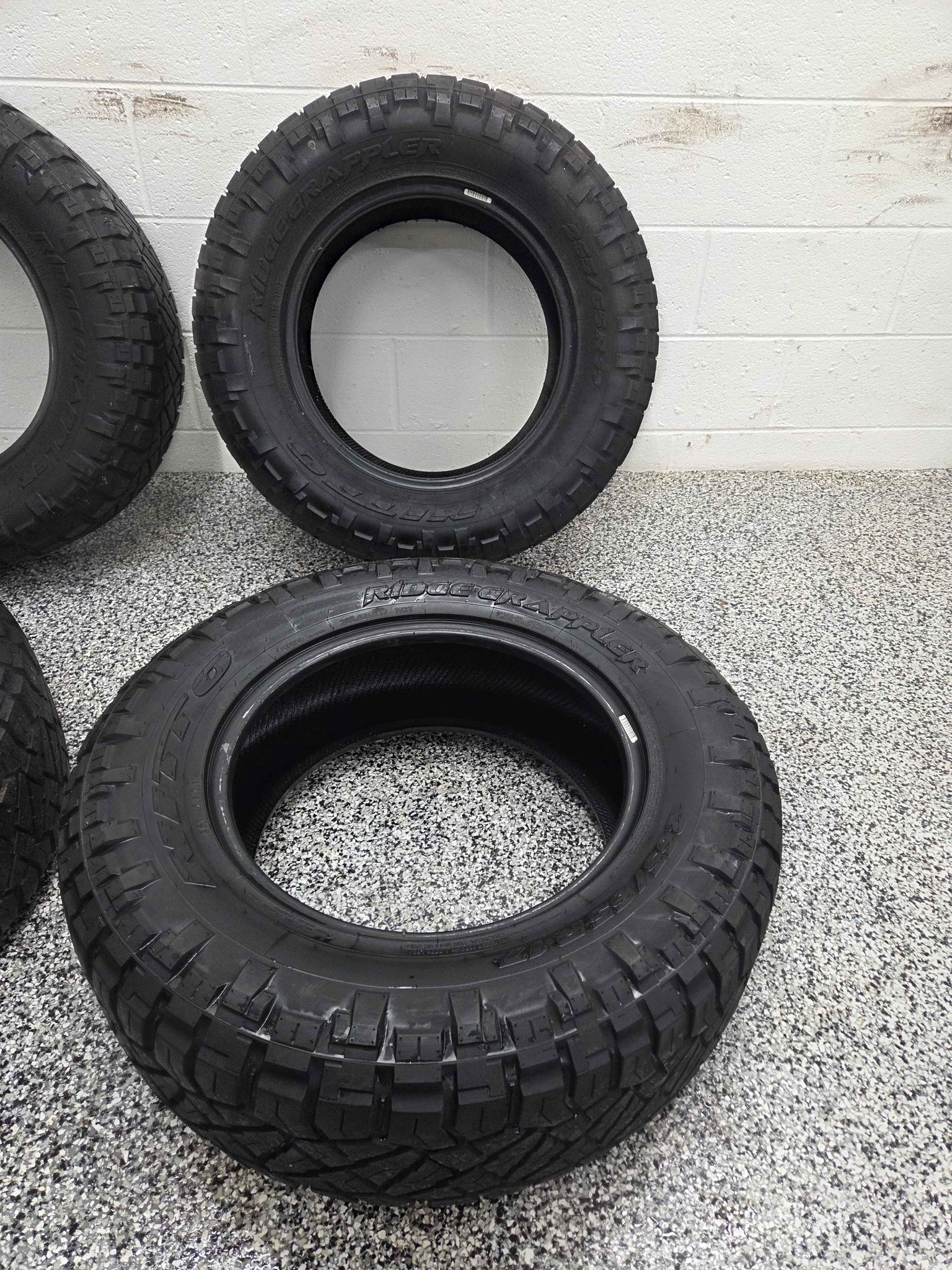 Nice set of 4 NItto Ridge Grappler 265/65/17 Tires! - Car Wheels, Tires ...