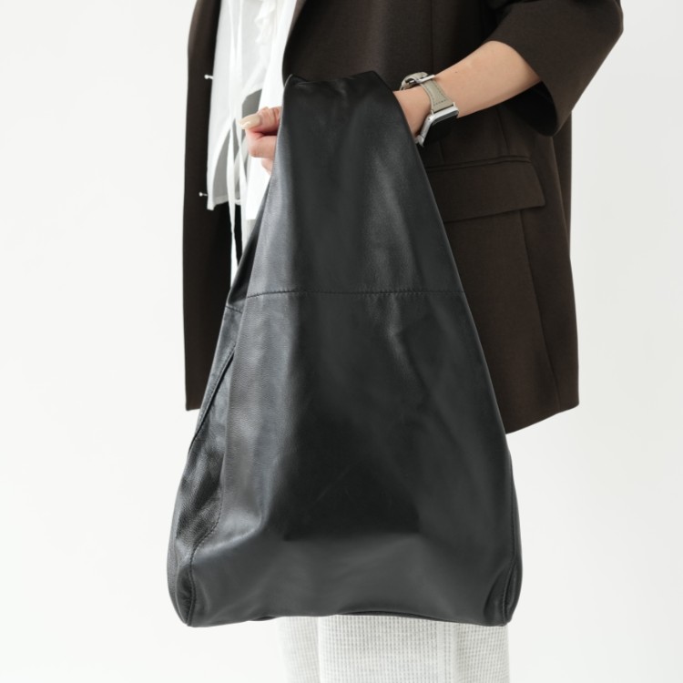 Patagonia / メンズ・シンチラ・ベスト COLOR：NENA（ネイビー）、BLK