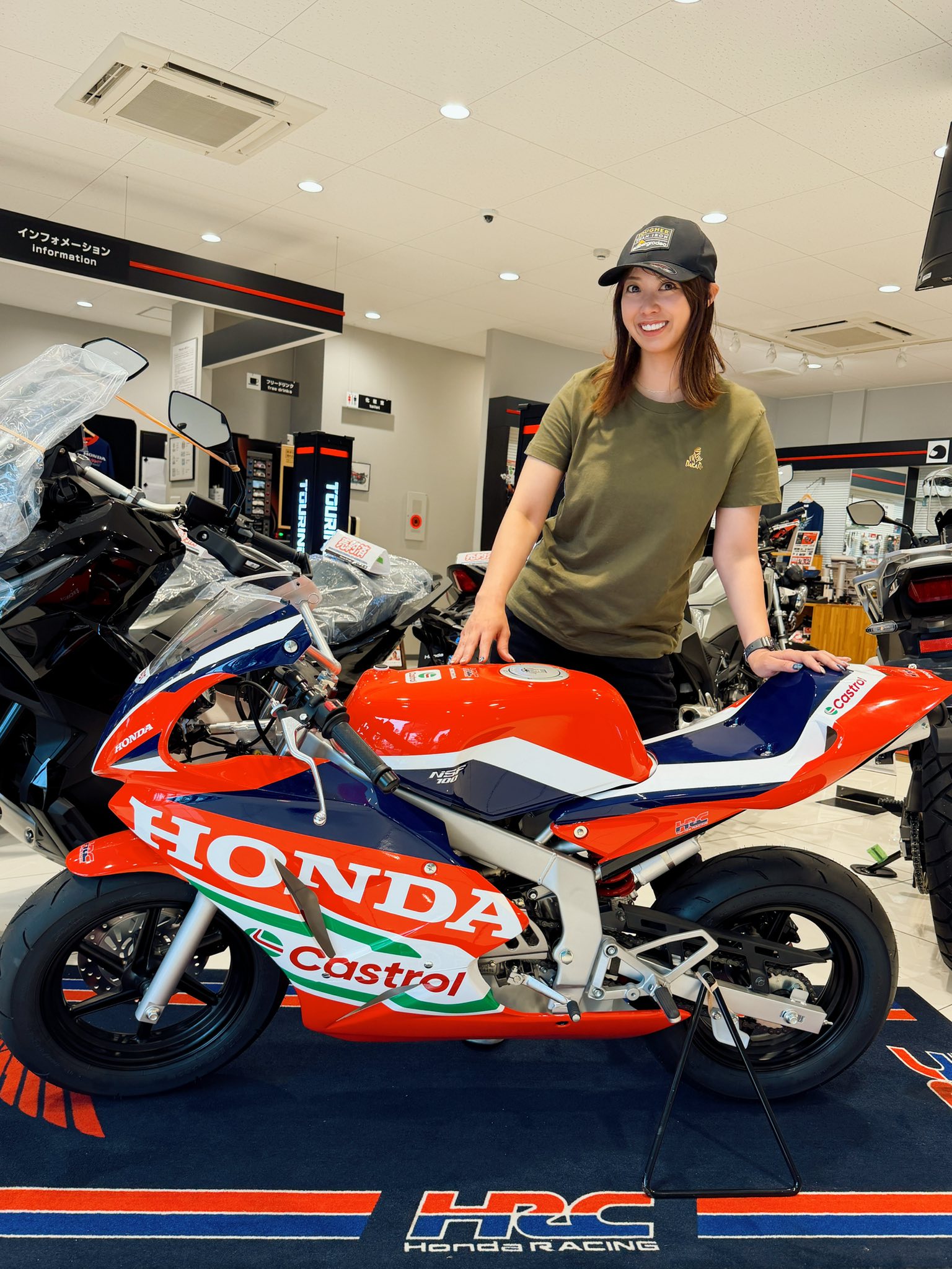 NSF100 2026 MotoGPカラー』発見👀💡 ホンダドリーム八尾に実車があっ