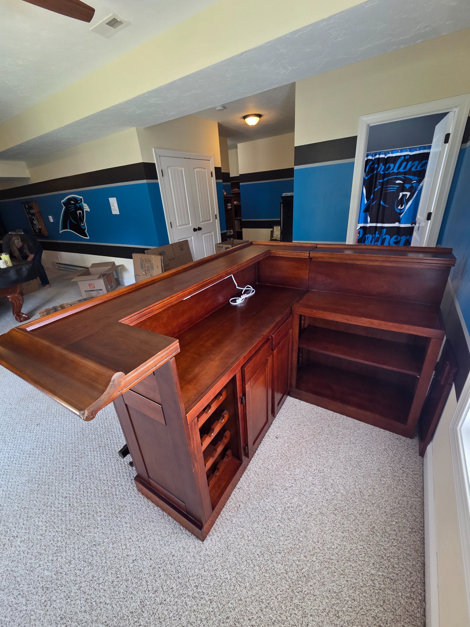 Hillsdale Classic Side Bar, Large, Cherry Finish - Buffets & Sideboards ...