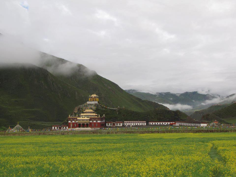 Himalayan Bön Foundation - ཁྱུང་སེར་སྒང་རུ་དར་རྒྱས་དགོན། This is Bon ...
