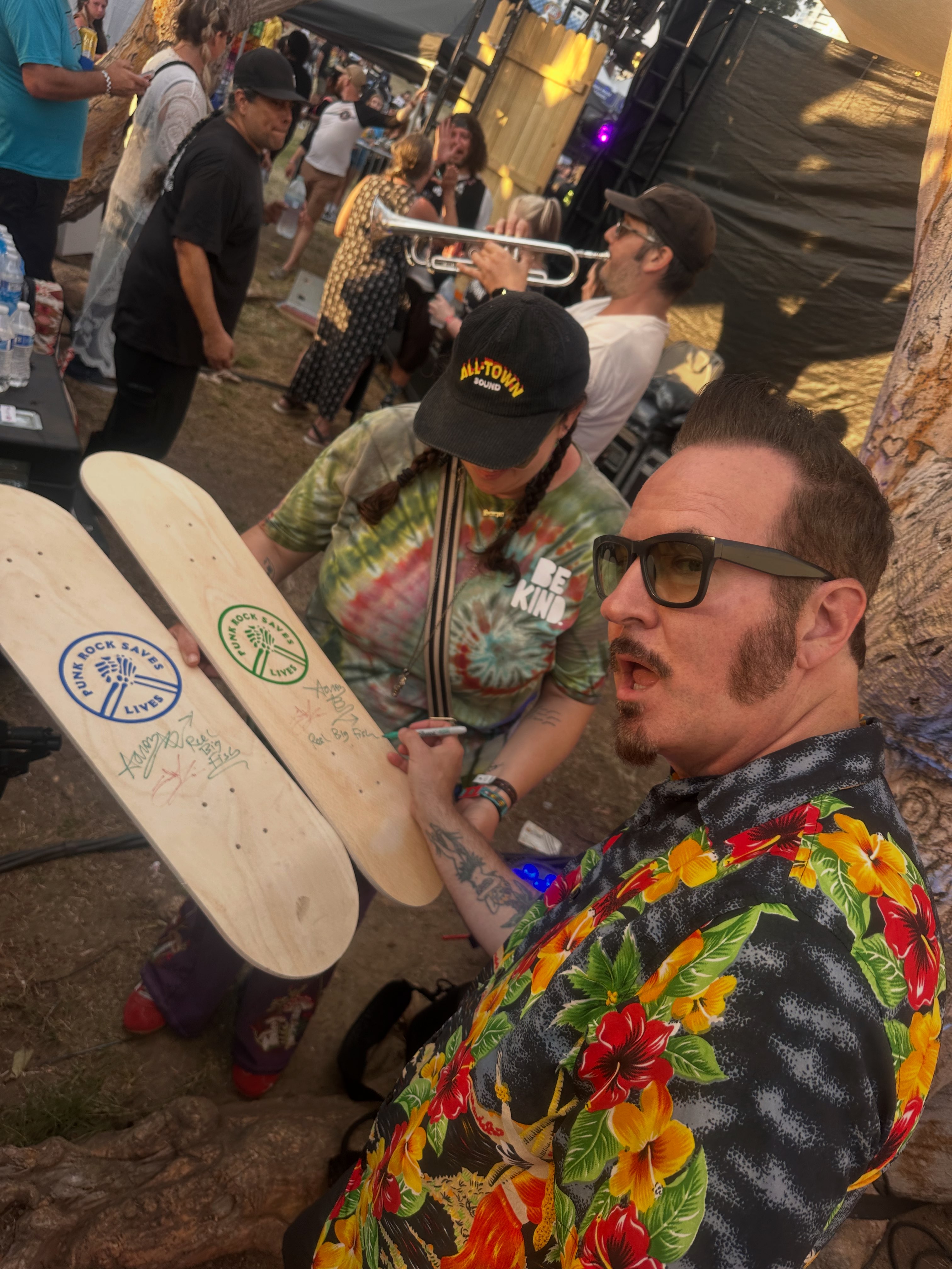 avenged sevenfold and reel big fish Show Must Go Off : FISH: CDs & Vinyl Reel Big Fish - The