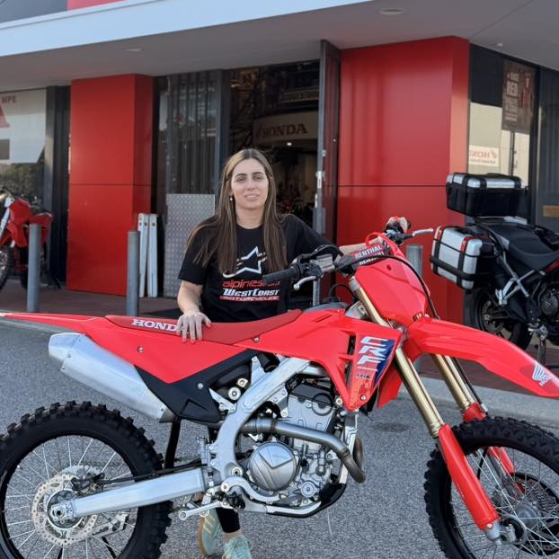 New bike for Nicole and it's a Honda CRF250R, just in time for the
