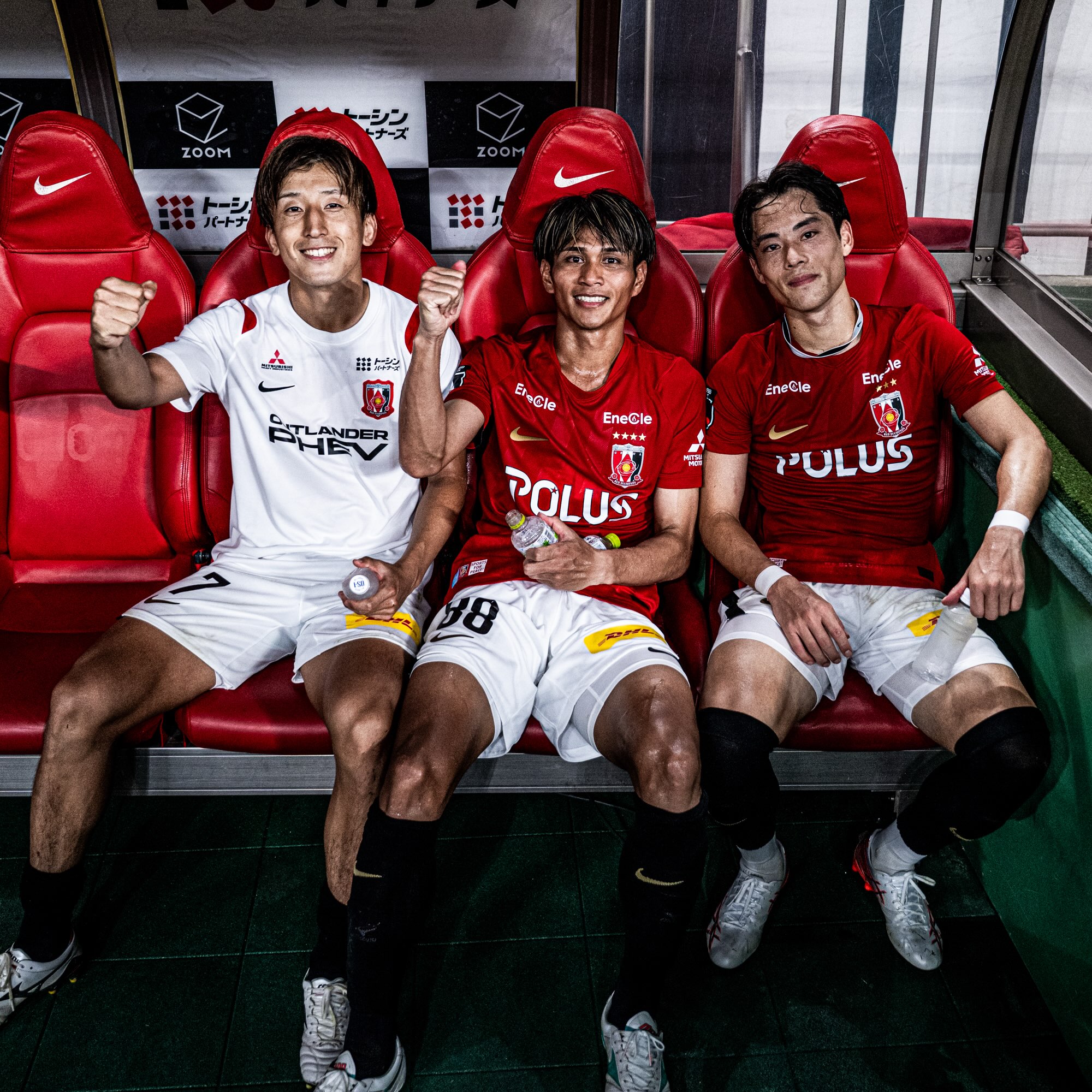 BIG SMILES IN OUR HOME! #UrawaRedDiamonds #urawareds #浦和レッズ
