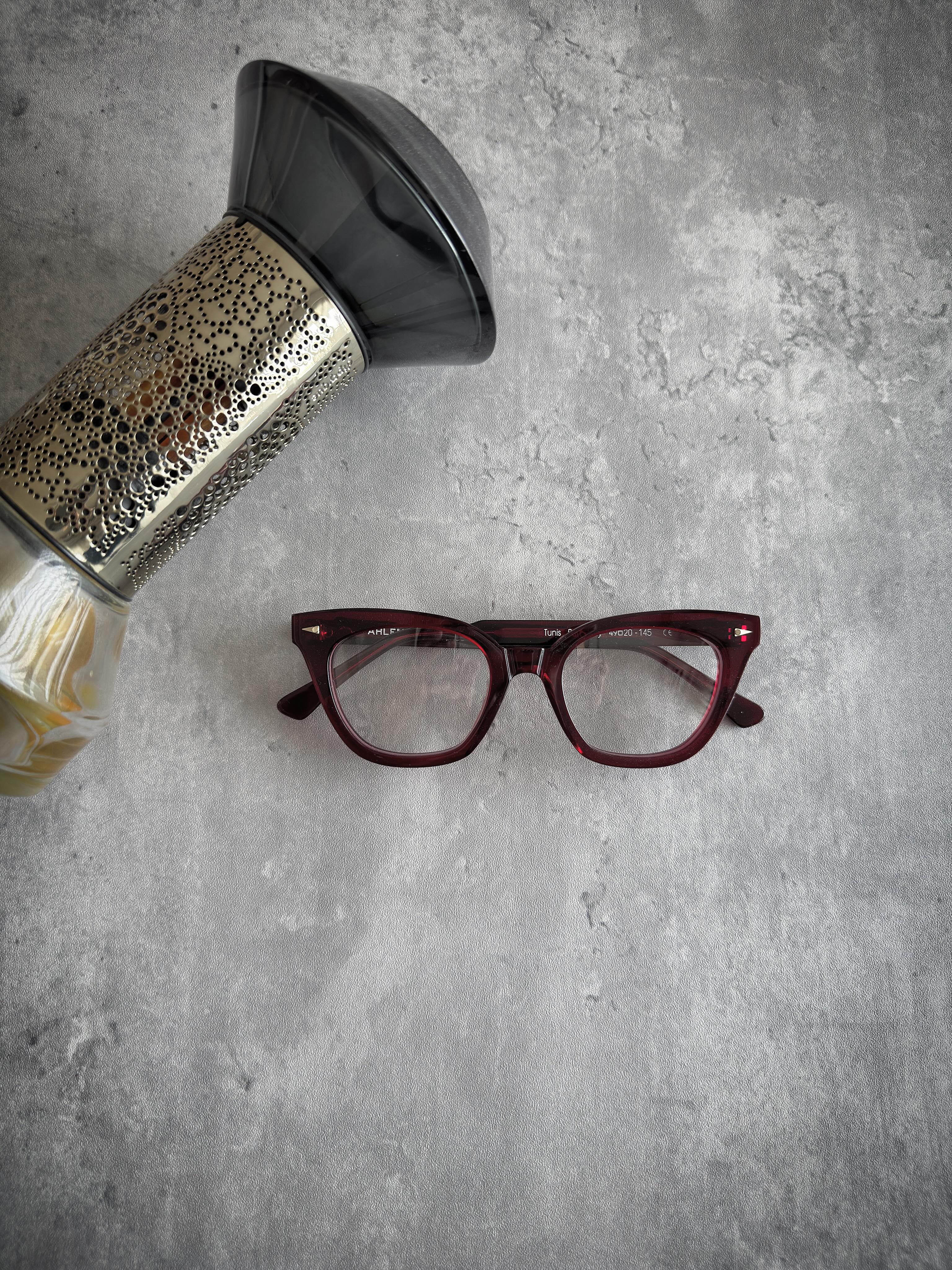 AHLEM Tunis col.Burgundy size. 49 - 20 -145 material. acetate made 