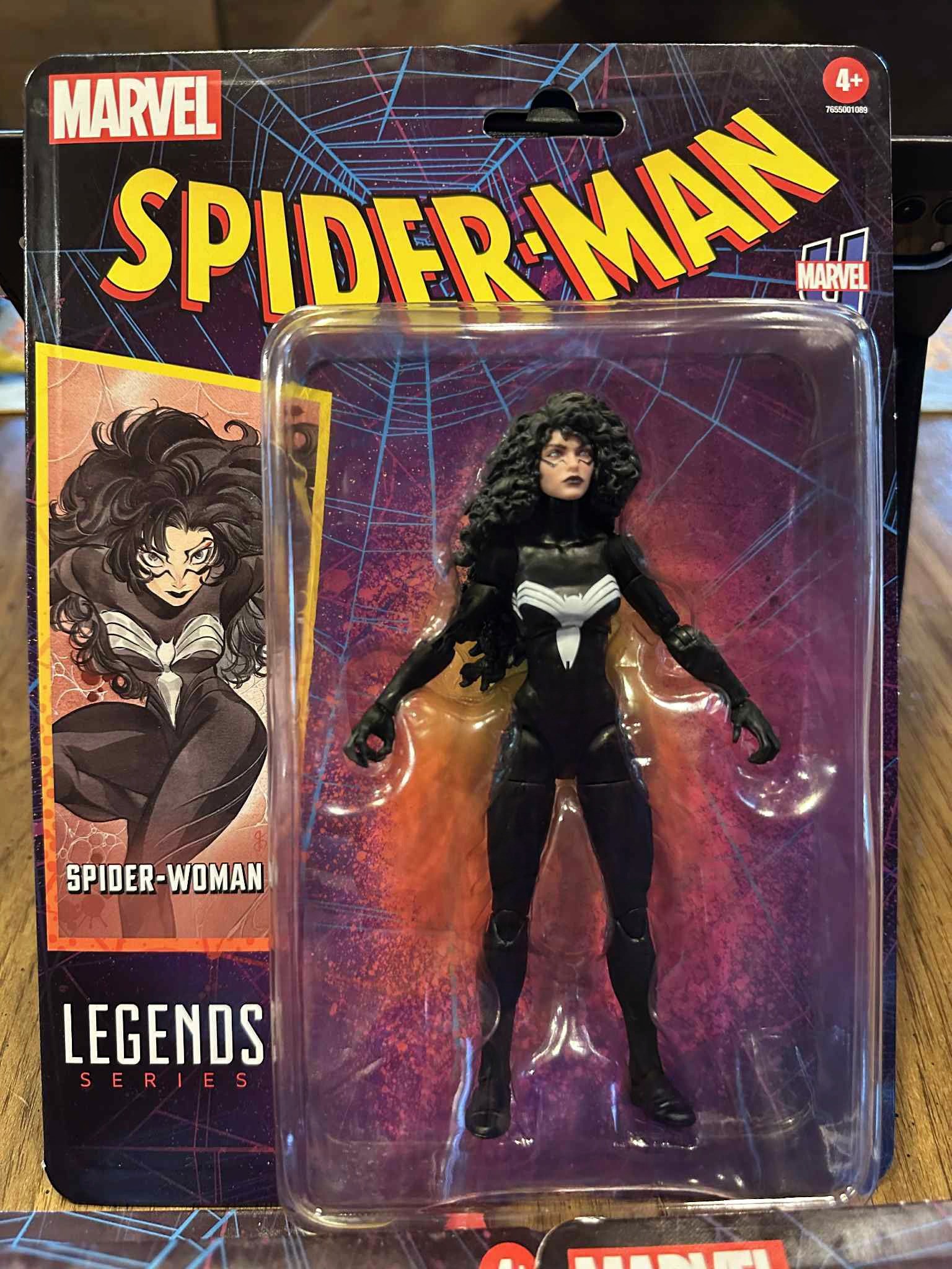 Marvel Unlimited exclusive Marvel Legends! Check out that neat