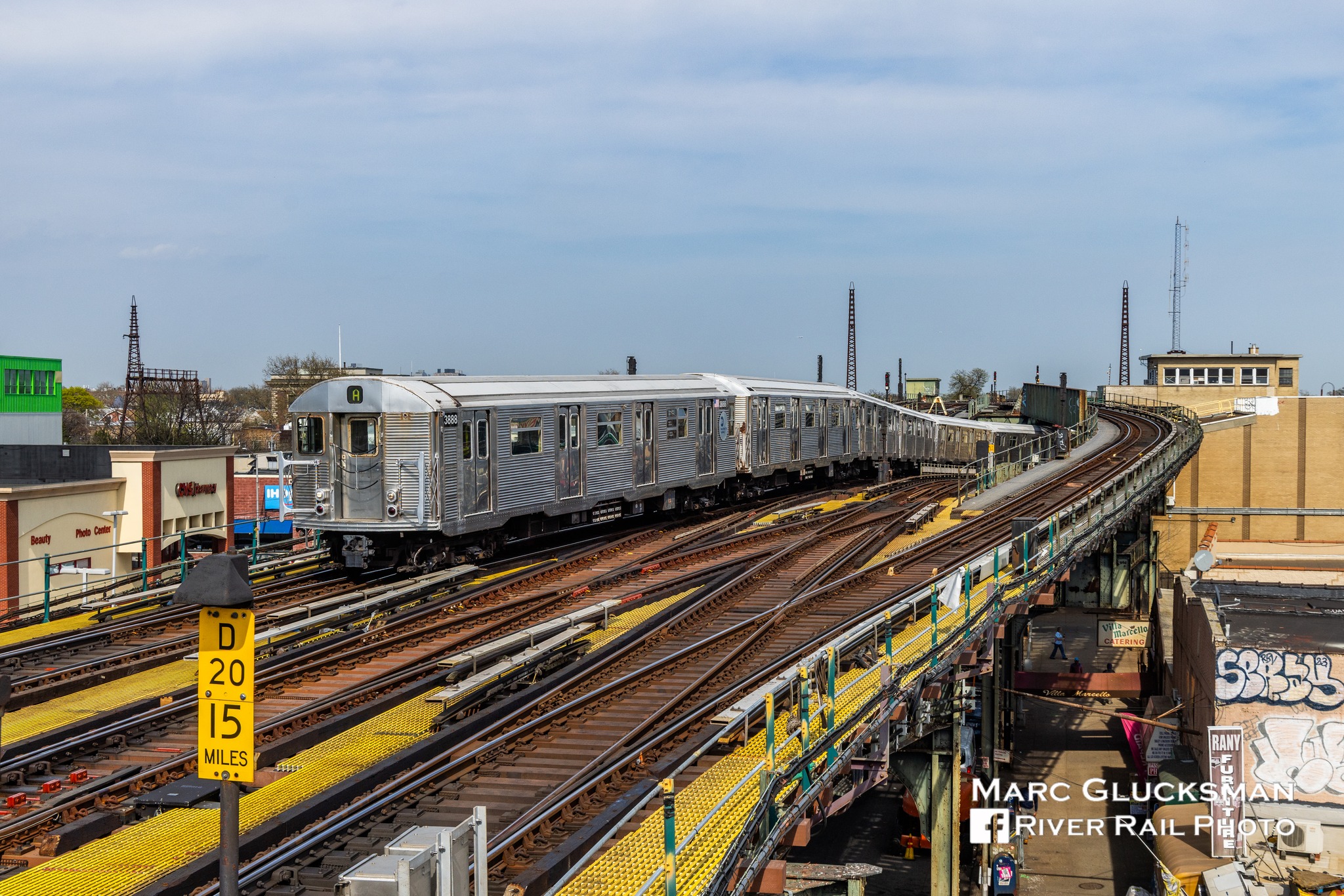 𝐑𝐢𝐯𝐞𝐫 - On April 17, 2024 MTA Metro-North Railroad trains