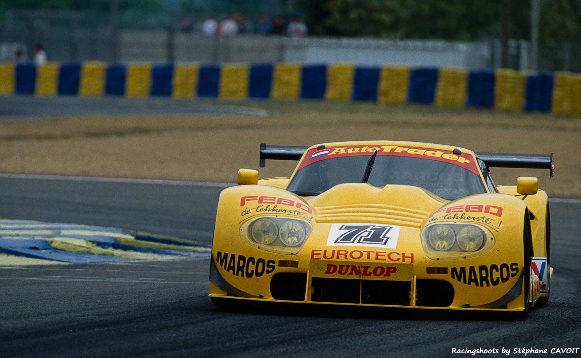 Racingshoots - Le Mans 1997. Team Marcos Racing. Essais...