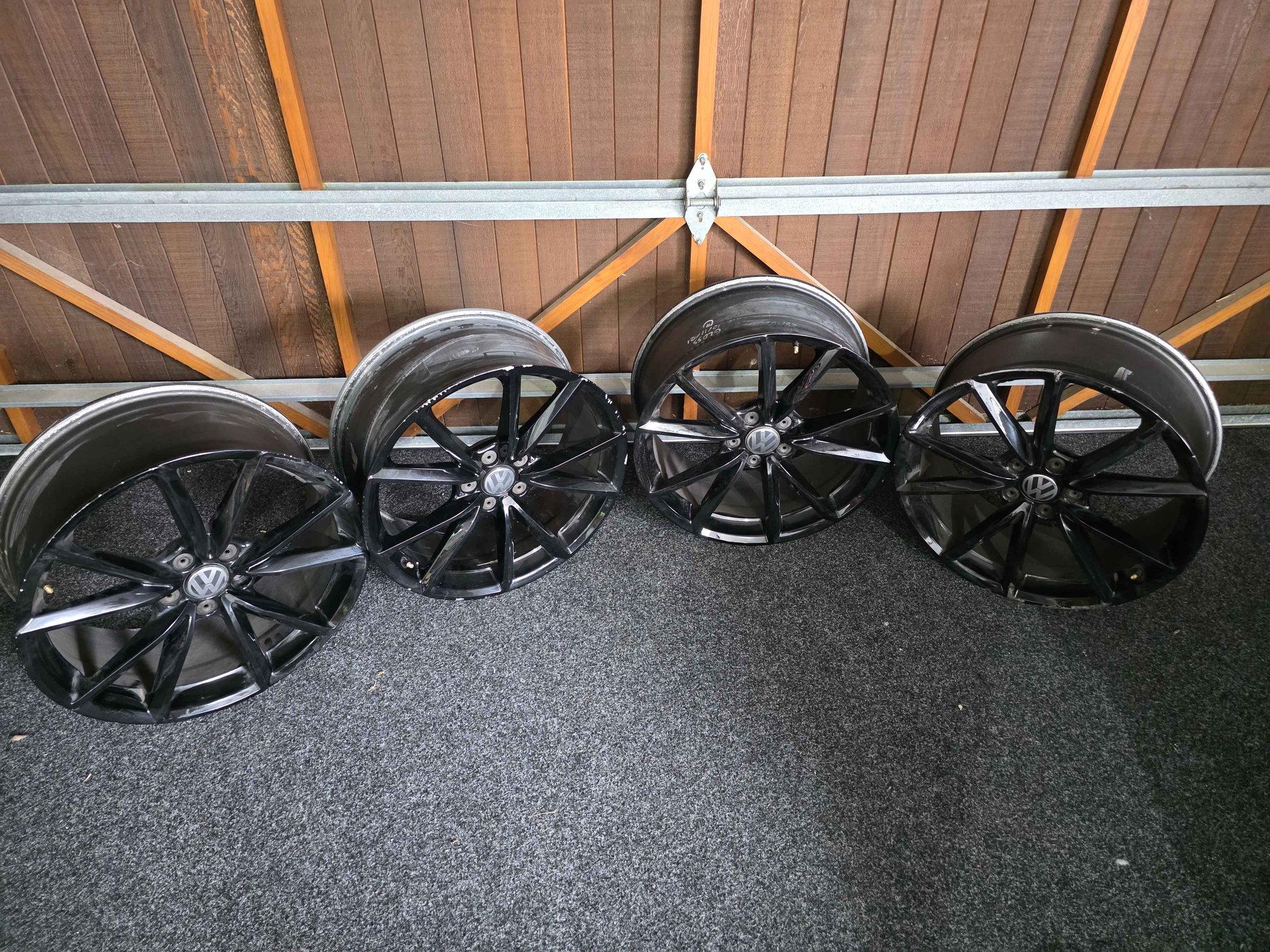 VW 19Inch Rims (Black) 3 Working Rims 1 Broken - Car Wheels, Tires ...