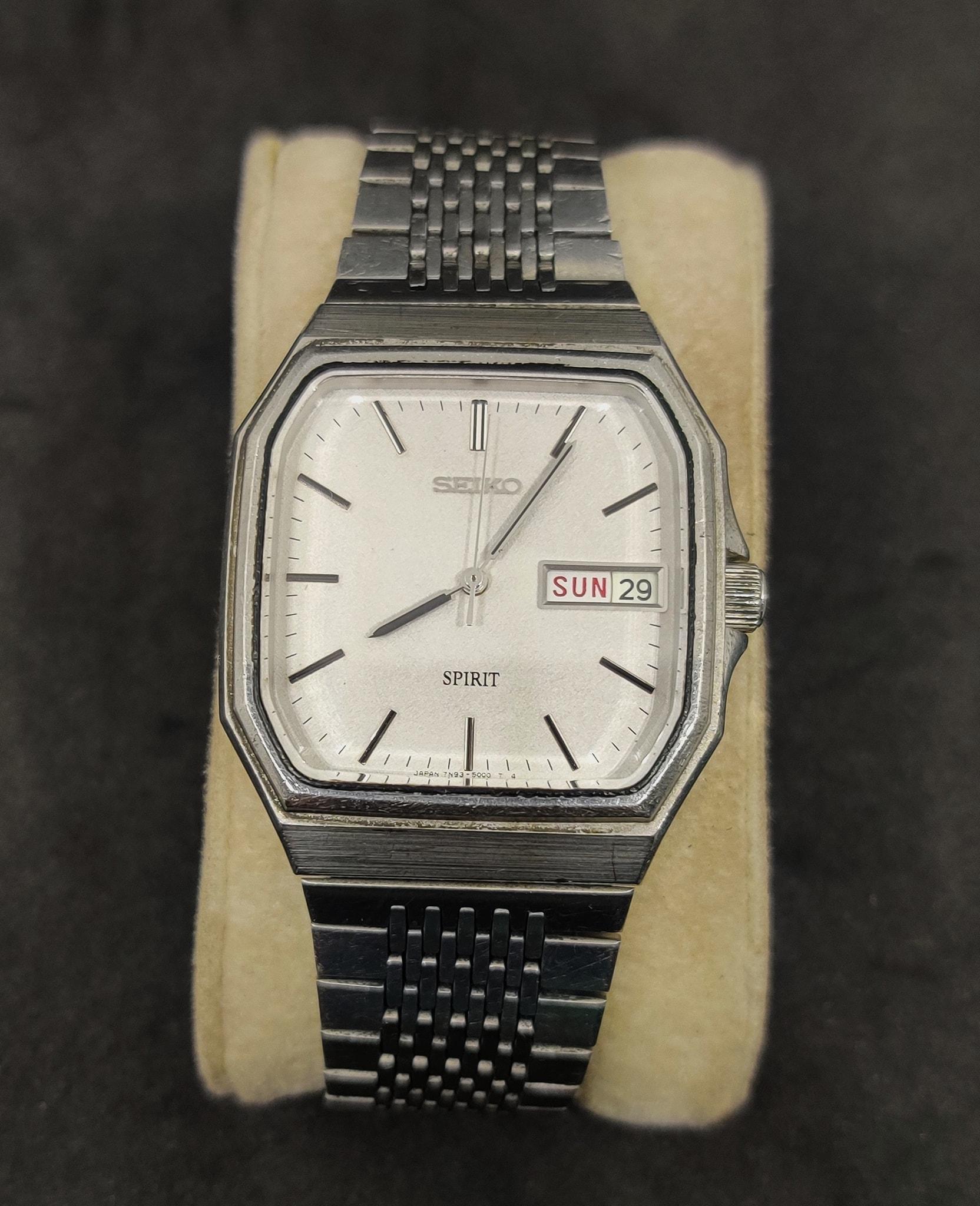 S O L D ! ! ! Seiko Spirit 😍 7N93-5000 Quartz movement Working