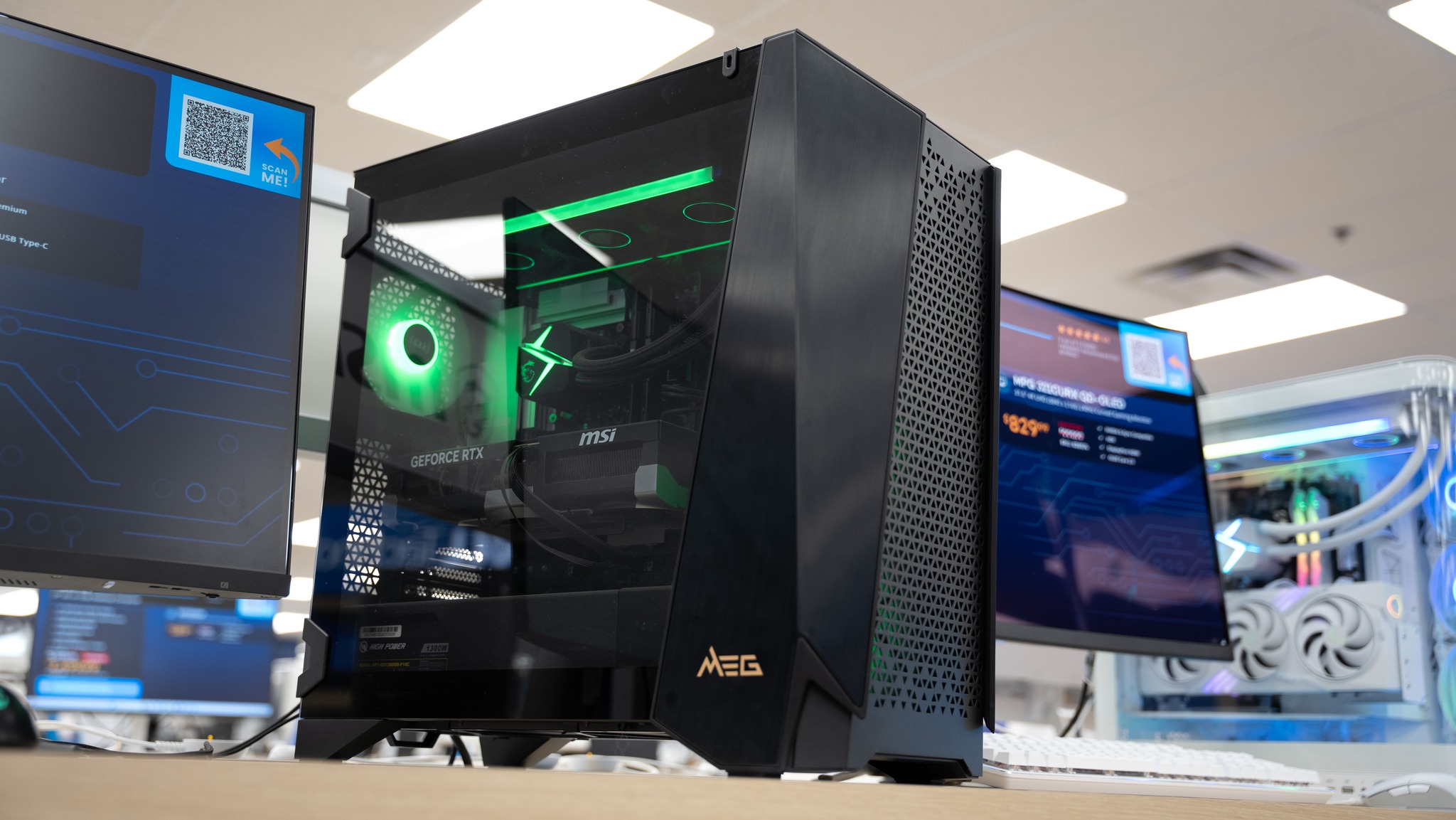 Check out the new PowerSpec 1710 Gaming Laptop Computer. Stunning