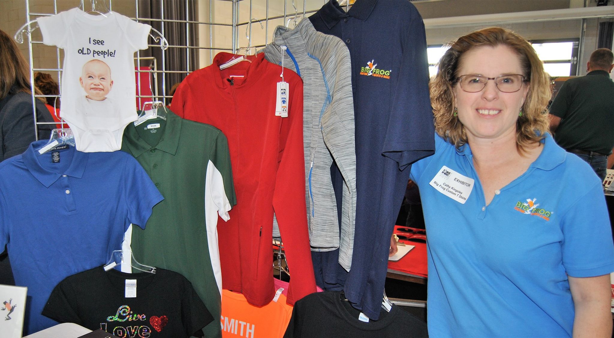Big Frog Custom T-Shirts & More | Avon OH
