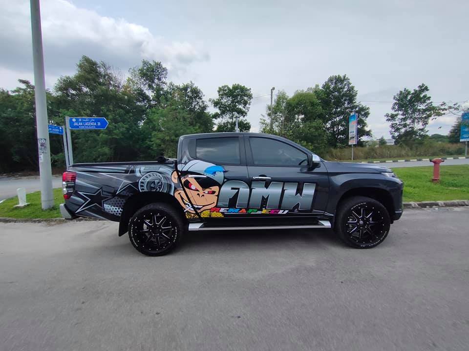 STICKER VIRAL ALA ALA THAI 💥... - Say Apik Pit Stop Garage