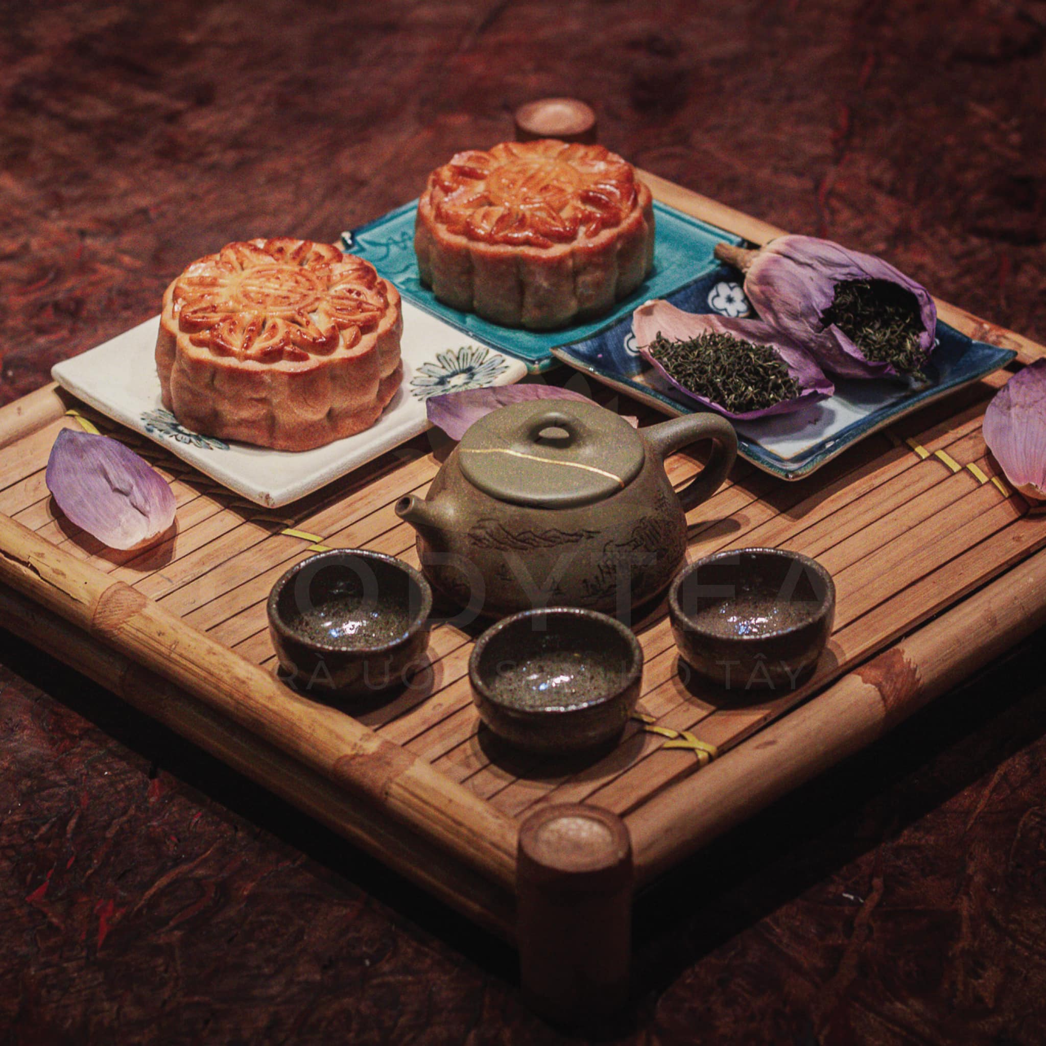 🌕 ĐÓN TRUNG THU - TẶNG QUÀ... - Trà Ướp Sen Hồ Tây - CodyTea