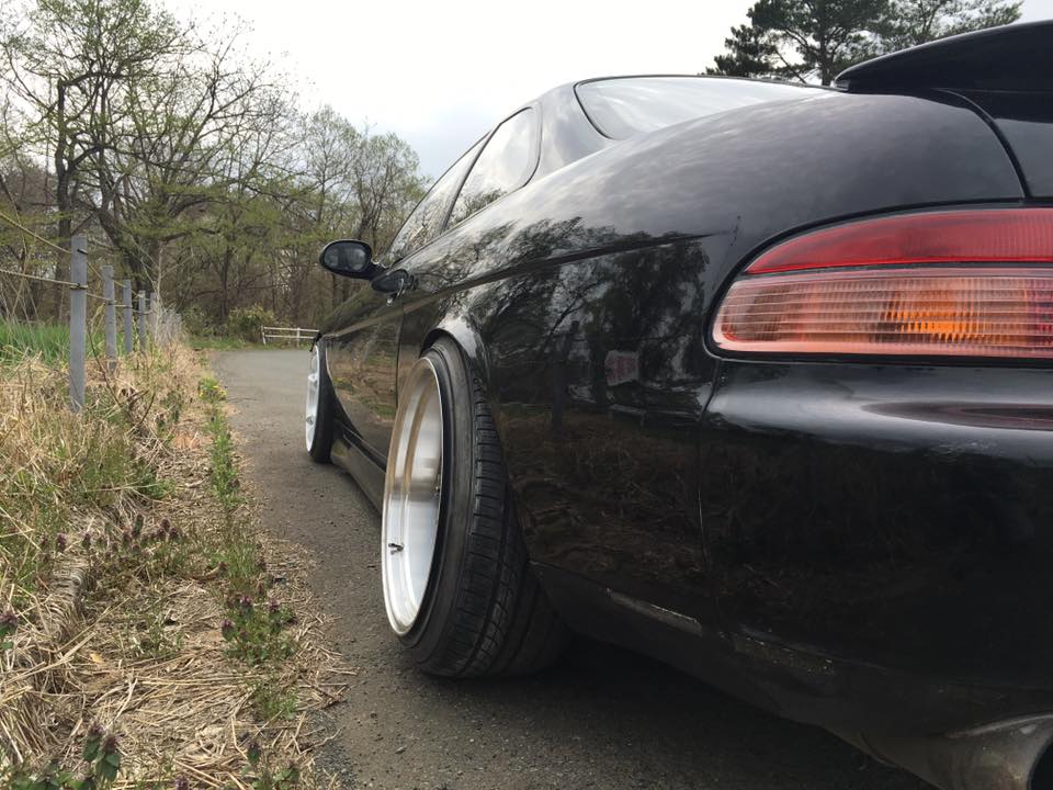 JZZ30ソアラのリアフェンダー加工をさせて頂きました～！ 元々、少し