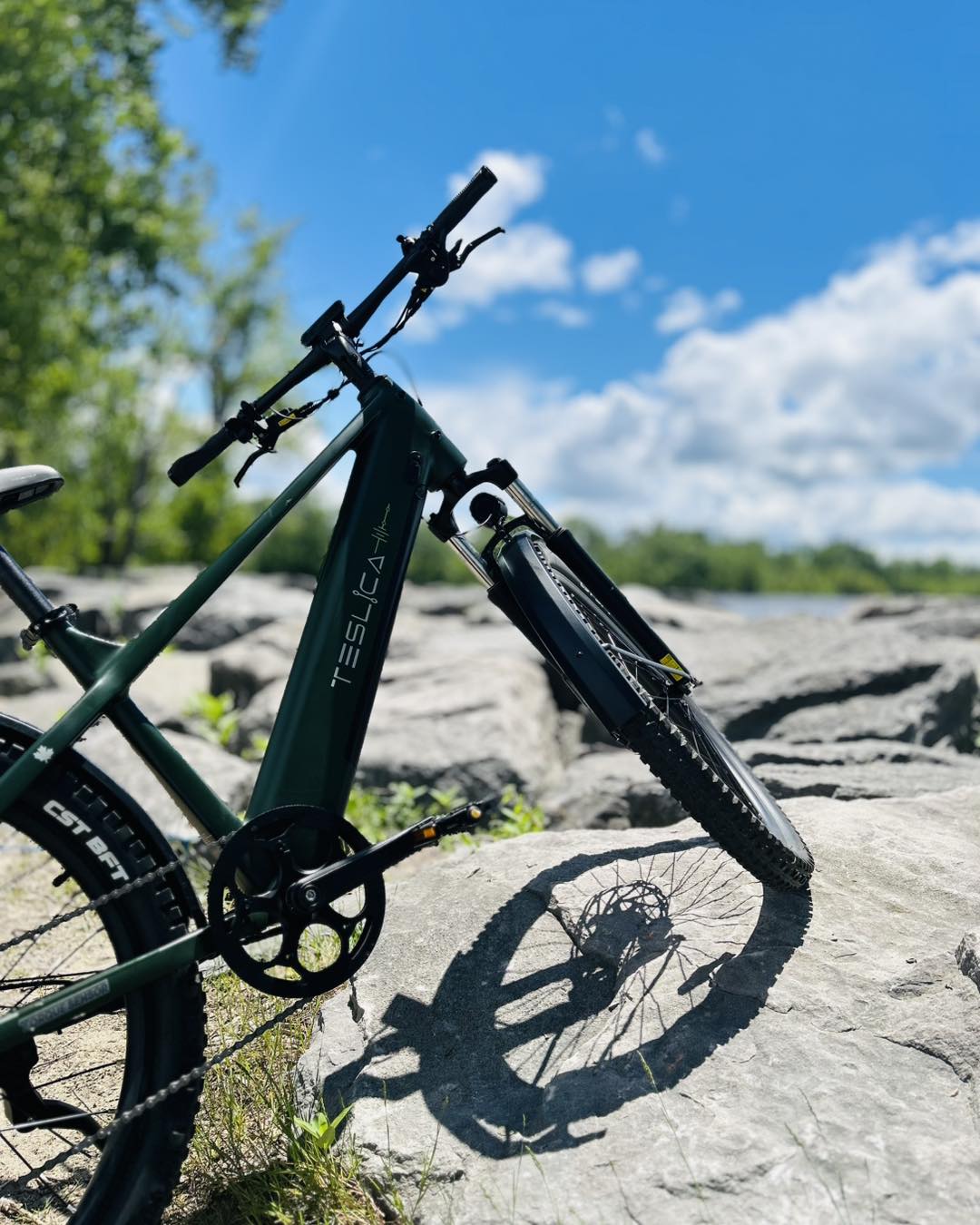 electric bicycle ottawa Vsett Eagle Ebike A specially designed big headlight Teslica eBikes | Ottawa eBike
