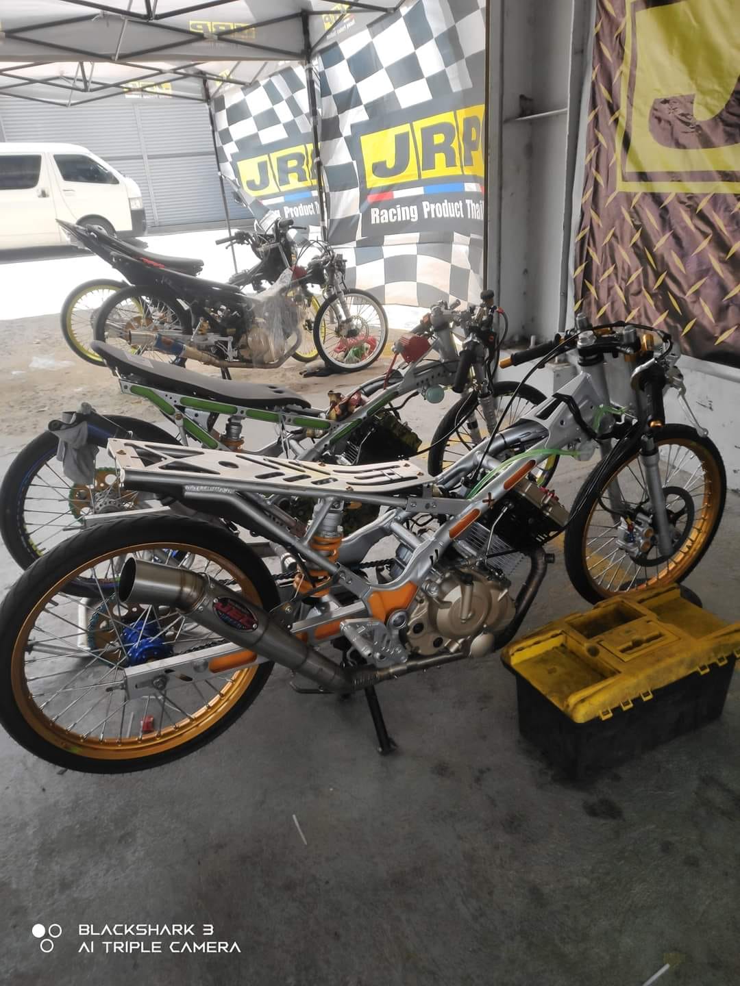 Bataan Racing Scene