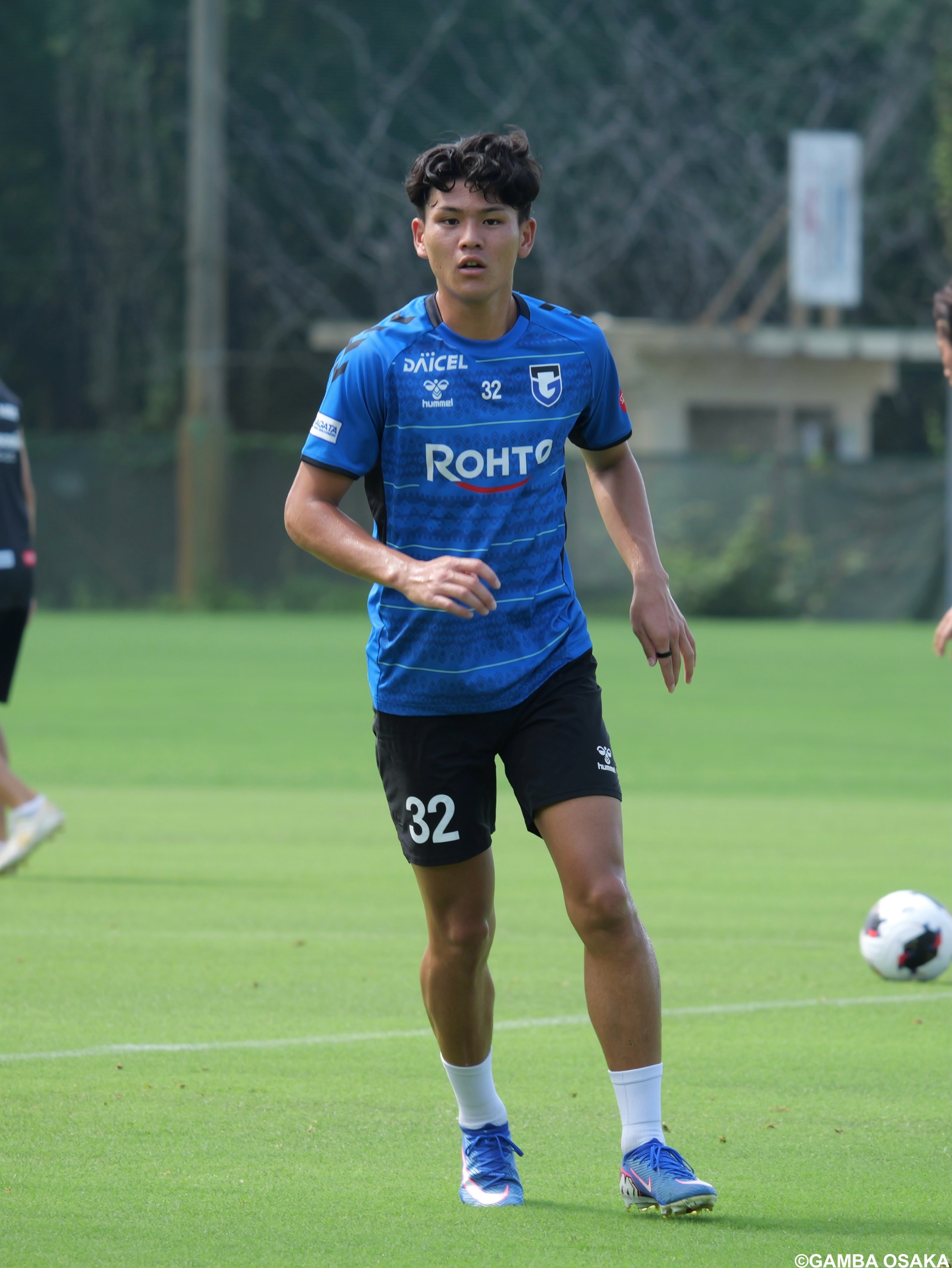 ガンバ大阪 - 中村 仁郎選手 育成型期限付き移籍から復帰のお知らせ