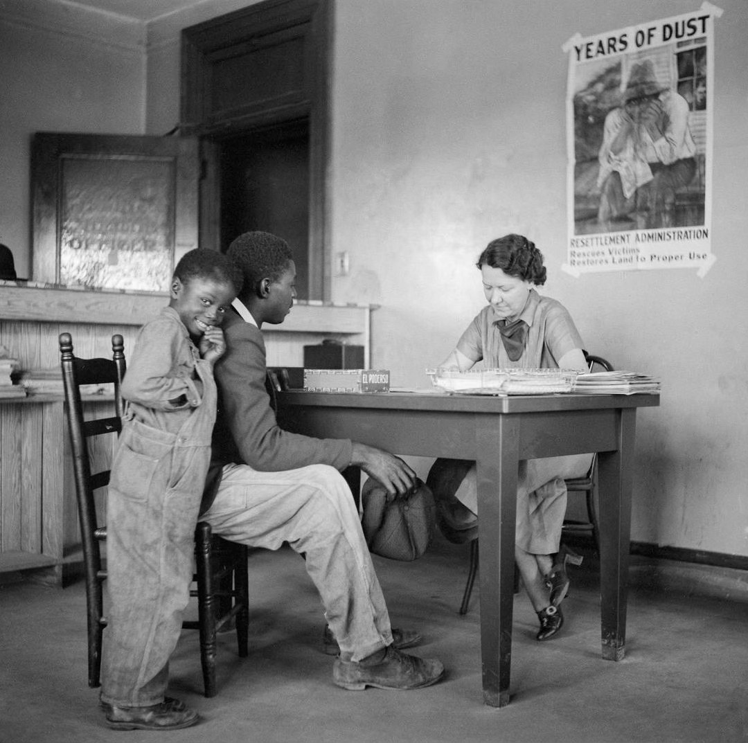 Rob - Rehabilitation client of the Resettlement Administration repays ...