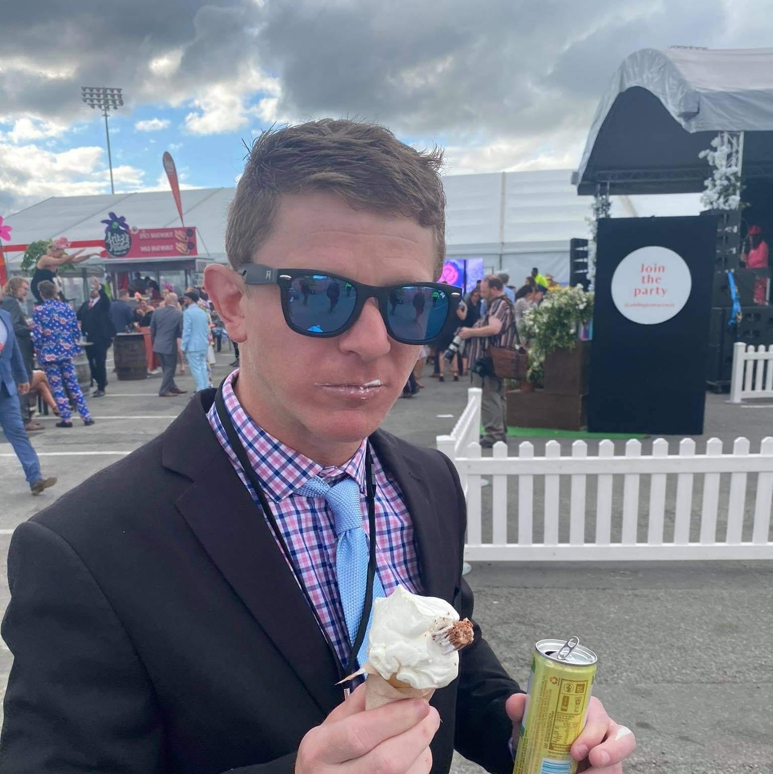 5 Sleeps to GO ! In 2024, local trainer Bill Thurlow had a day to ...
