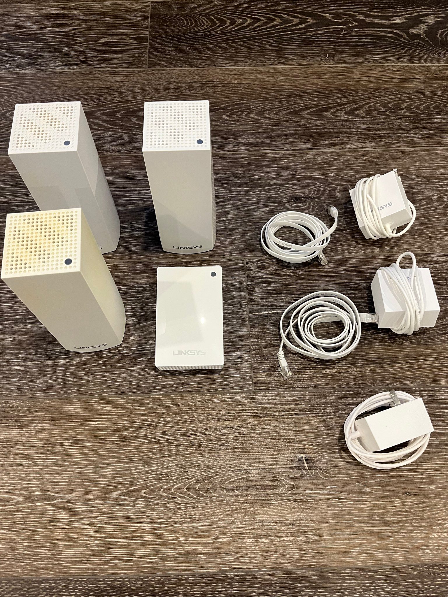Linksys Velop AC2200 Tri-Band Mesh Wi-Fi – 3-Pack + Plug-In Node (4 ...