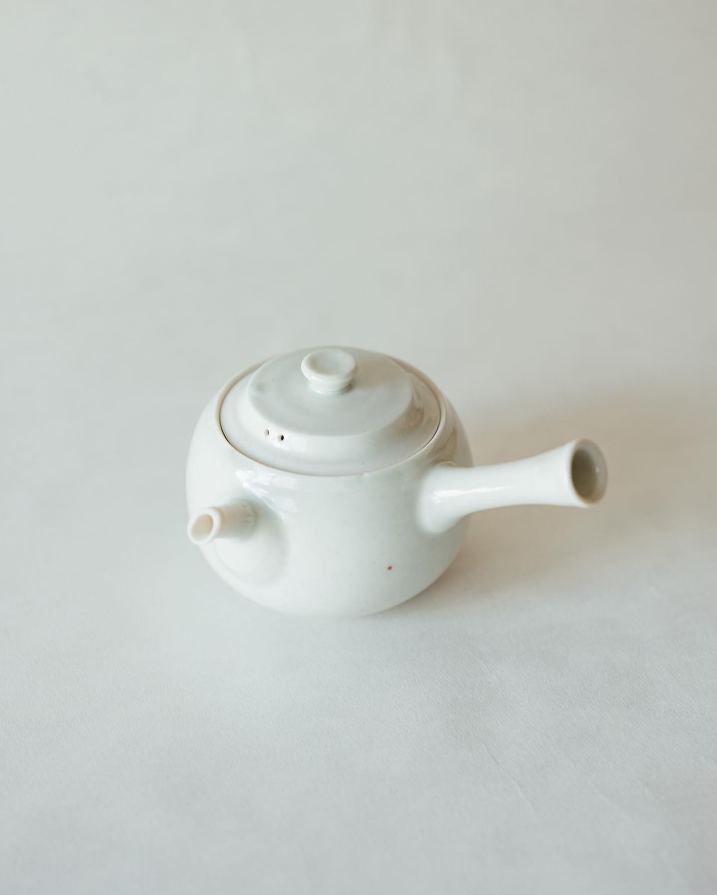 入荷のお知らせ』 online shopに伊藤環さんの宝瓶と新作の急須が入荷 