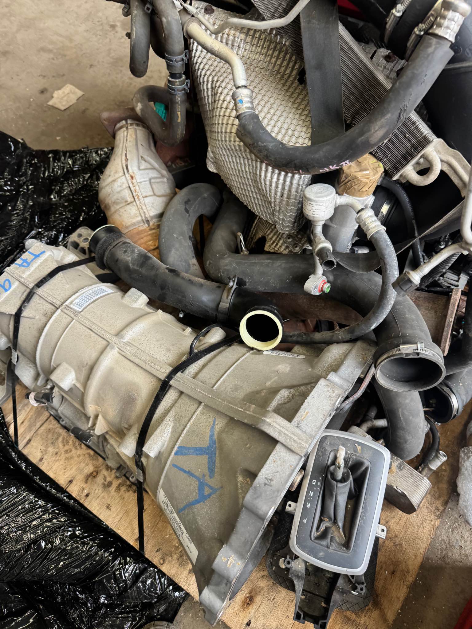 FG X G6e TURBO FULL ENGINE AND TRANSMISSION PACKAGE - Car Engines ...