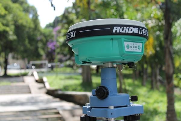 RUIDE GNSS PRIJEMNICI GNSS... - RUIDE Geodetska oprema BiH