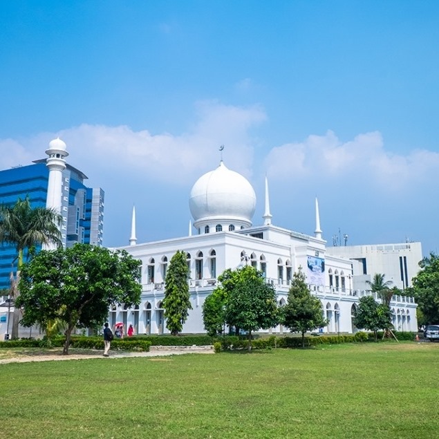 Laz Al Azhar