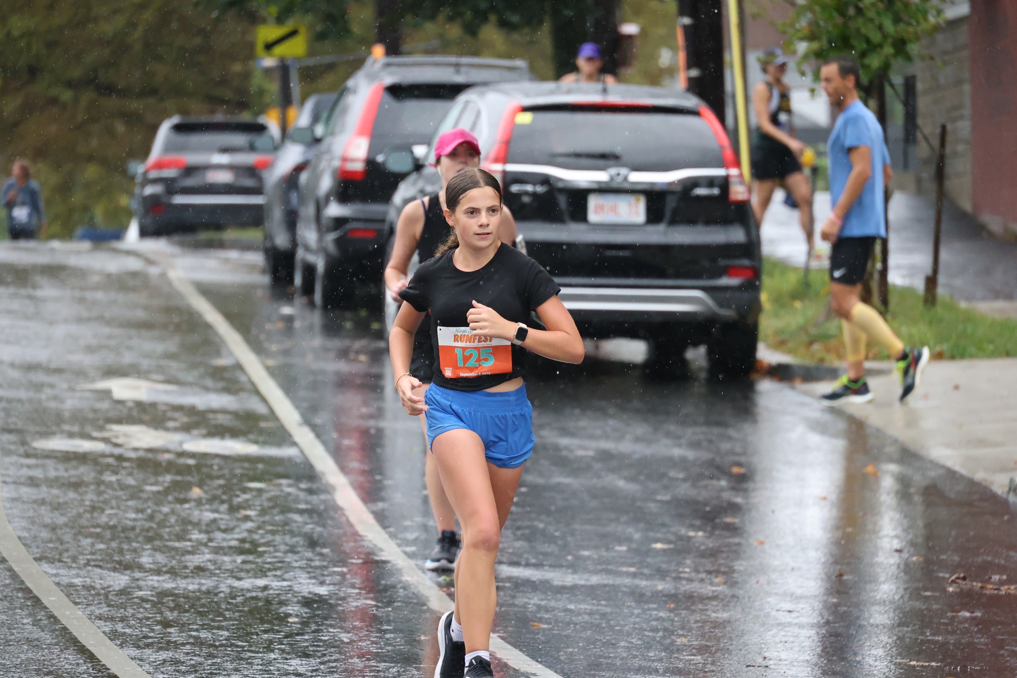 Run Run Ran - Run Run Ran added a new photo.