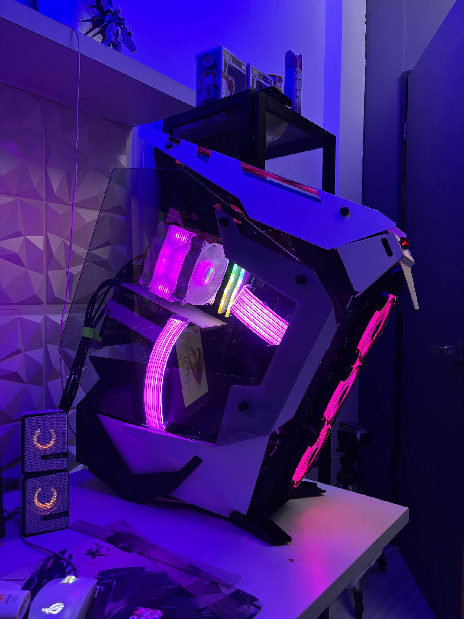 Atx Robot case with 6 fans argb and controller - Computer Cases ...