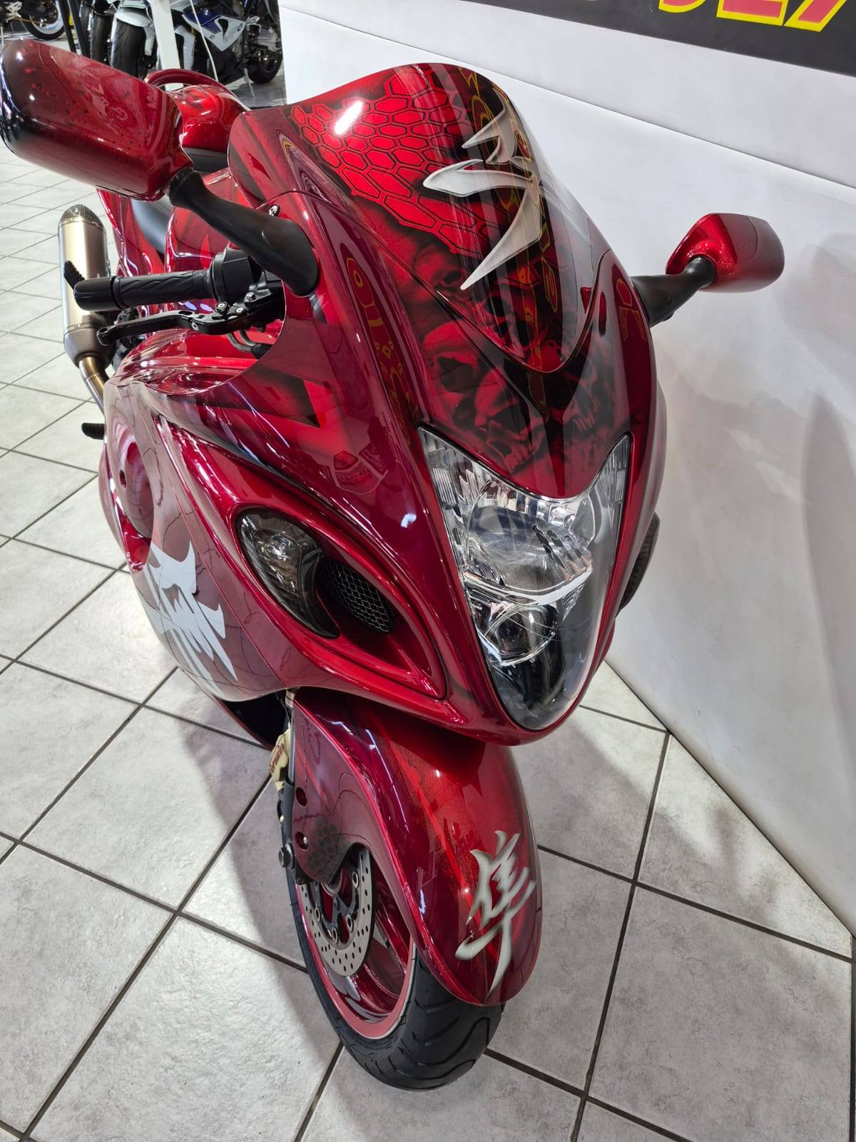 2016 Suzuki Hayabusa GSX R1300R R210 000 21095 km Full custom