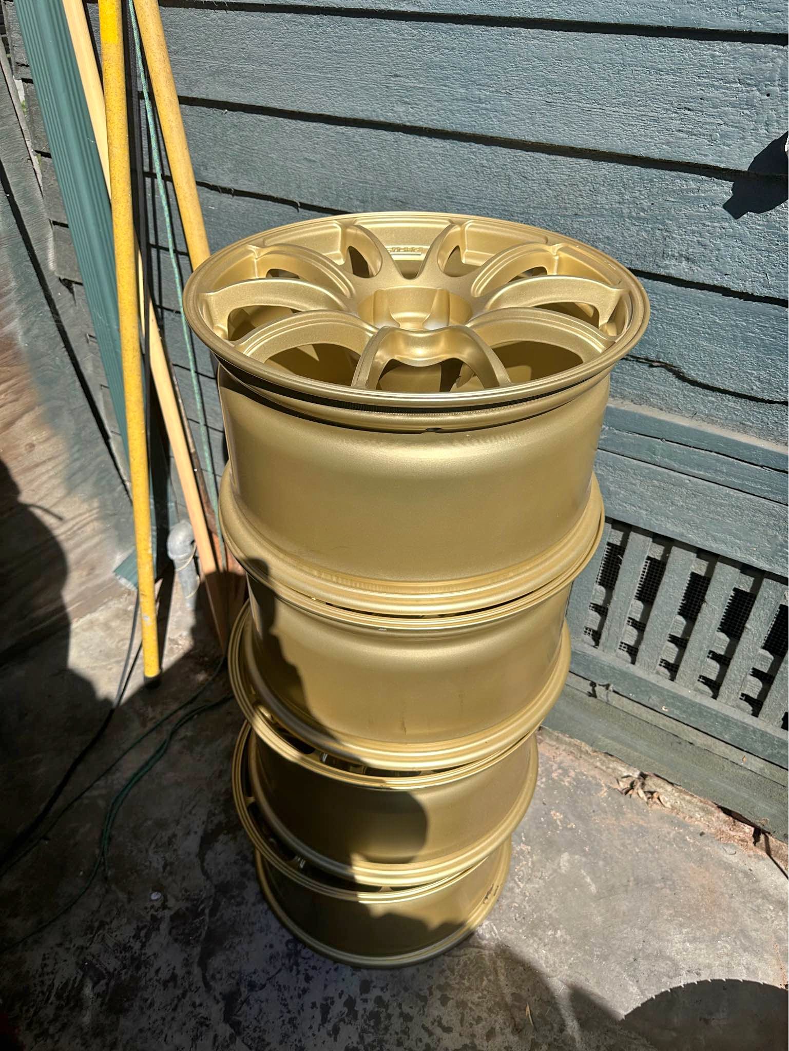 BAVAR RACING Gold Rims (4) - Car Wheels, Tires & Parts - Los Angeles ...