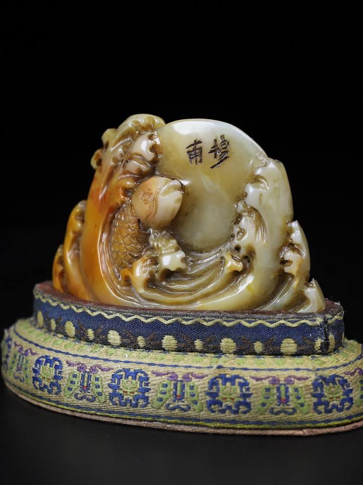 古印材 寿山石細工彫り『鯉登龍門』明治期庚子年款 印材3