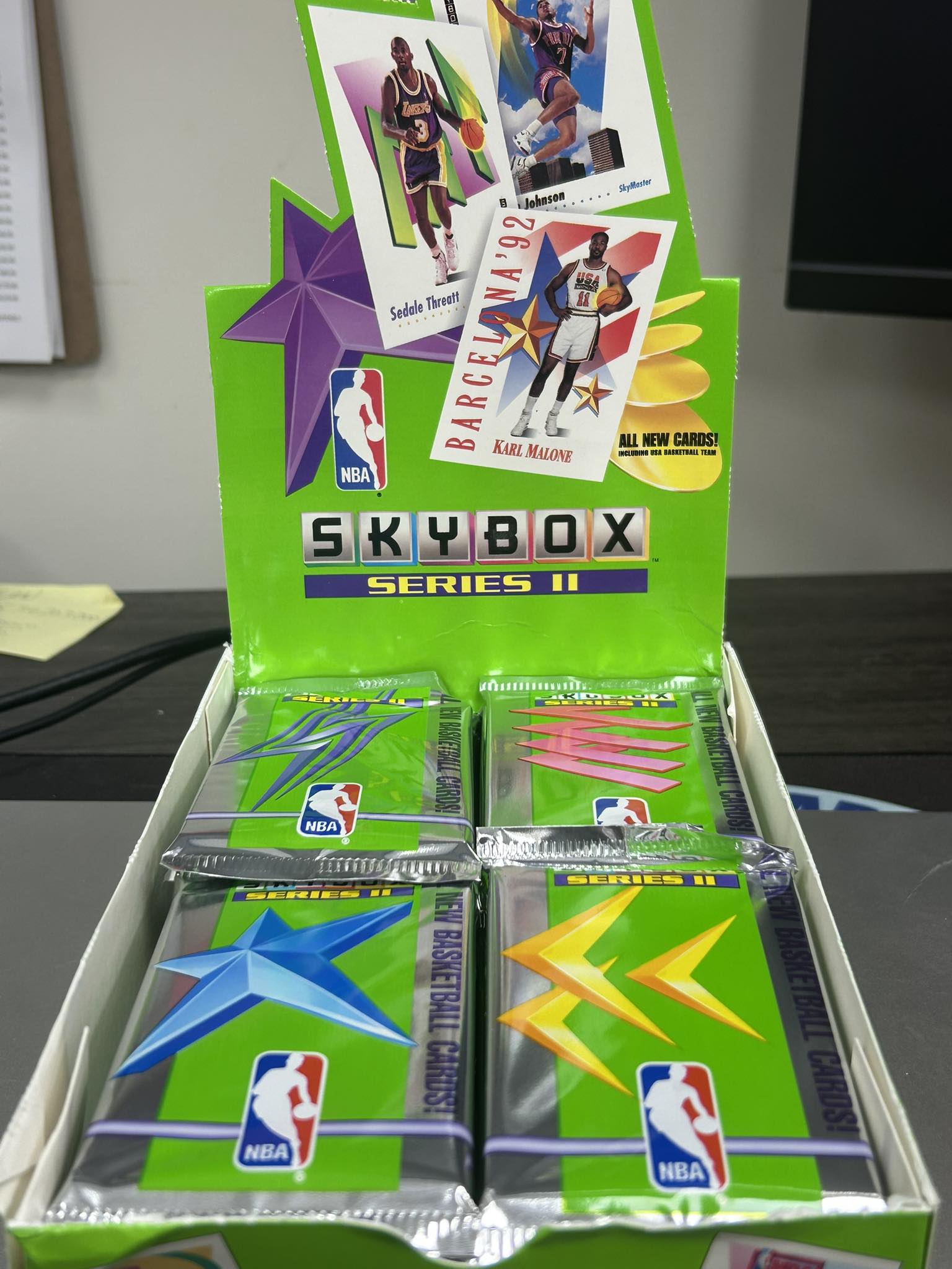 1997 Skybox E-X2000 Essential Credentials set review