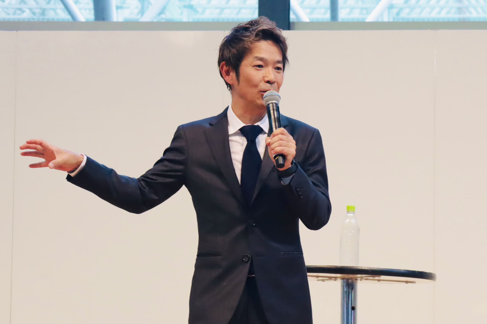 活動歴および当時の関連ビジュアル記録