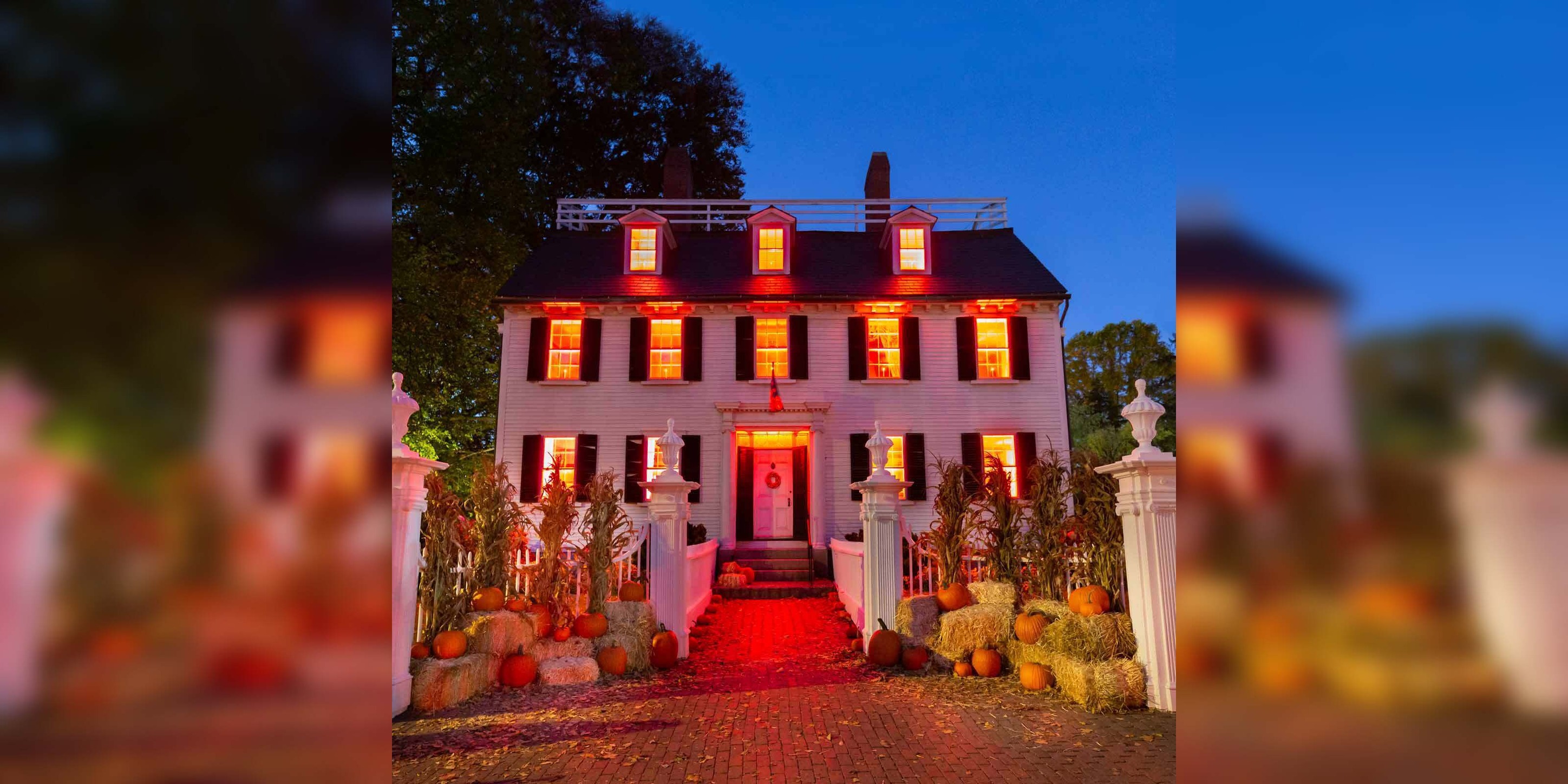 Hocus Pocus Decorations at Ropes Mansion