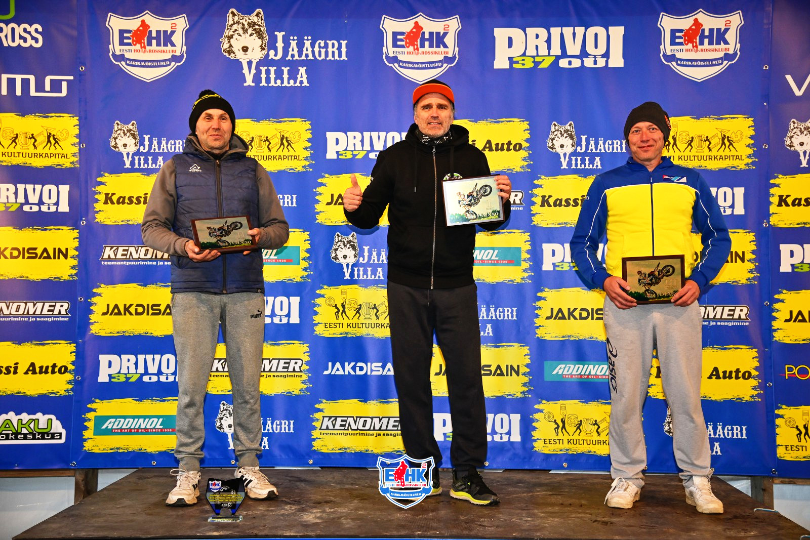 Eesti - Ongi käes aasta viimane päev ja selle puhul säravad meie lehel ...
