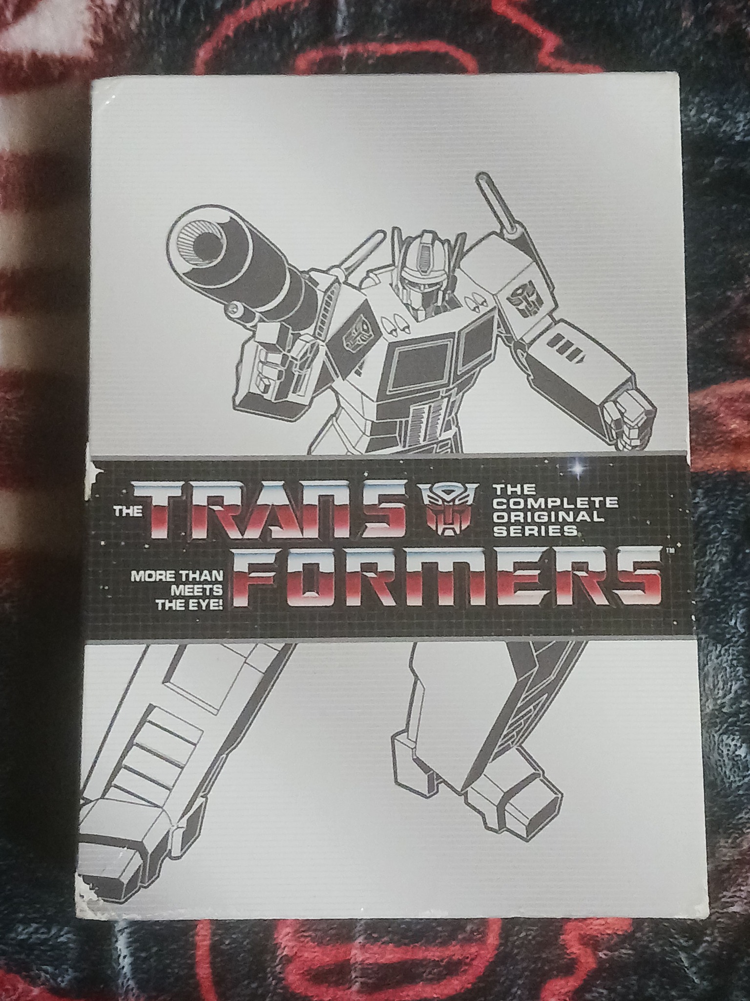 Close your eyes and have the sounds of the original Transformers