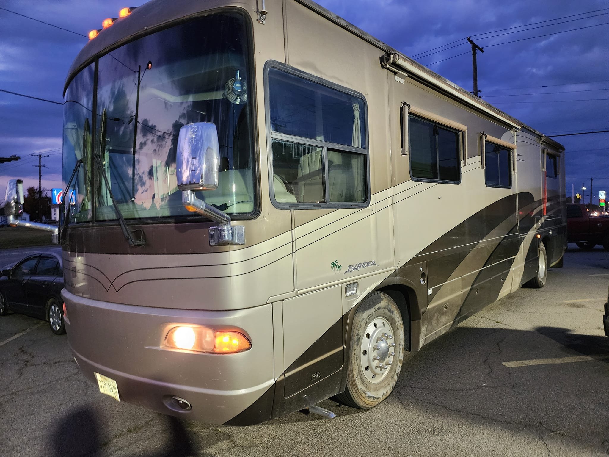 2003 National RV Country Coaches islander 9402 - RVs & Campers ...