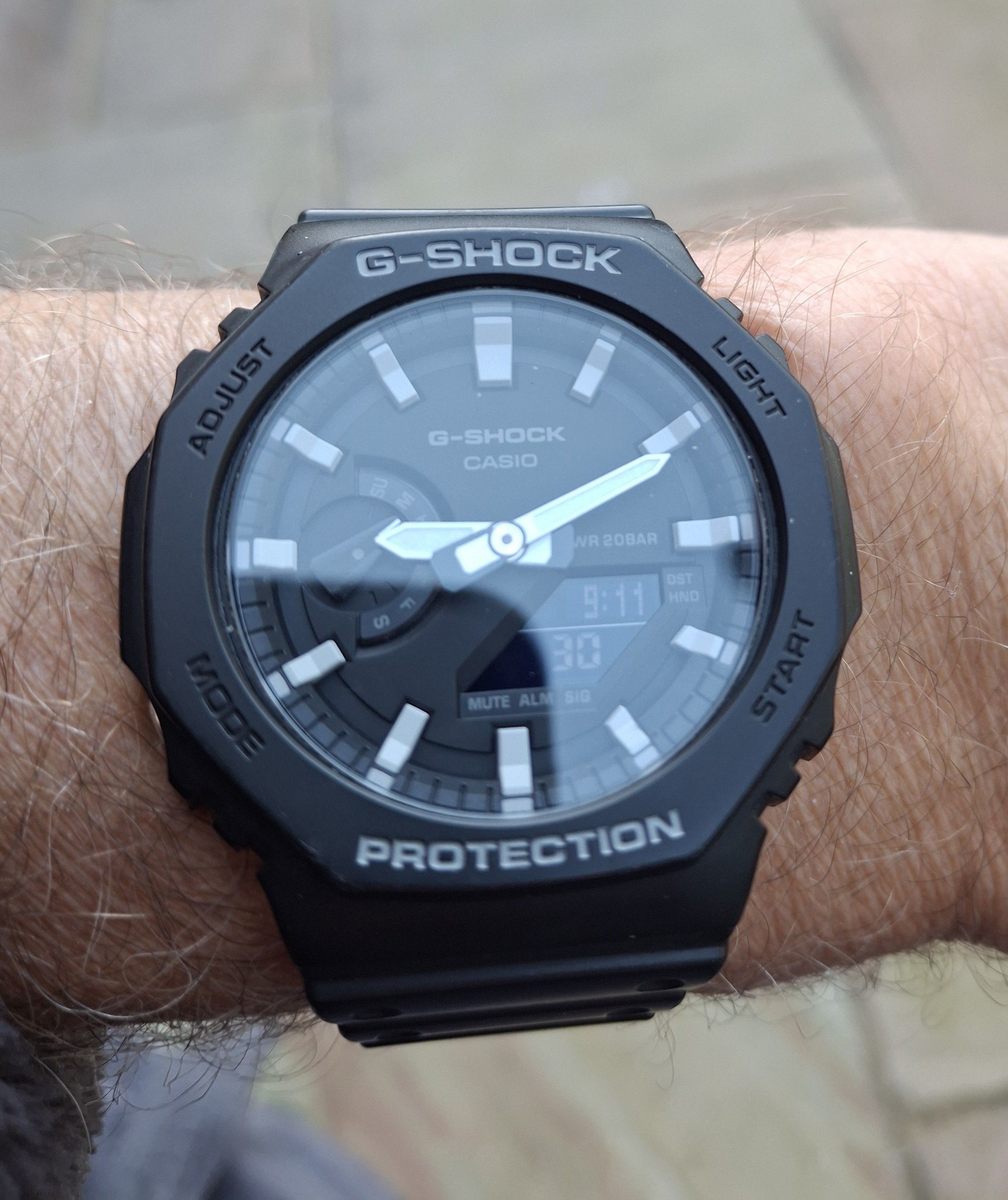 Casioak Monday. GA-2100 Module 5611. G-SHOCK ADJUST G-SHOCK CASIO 