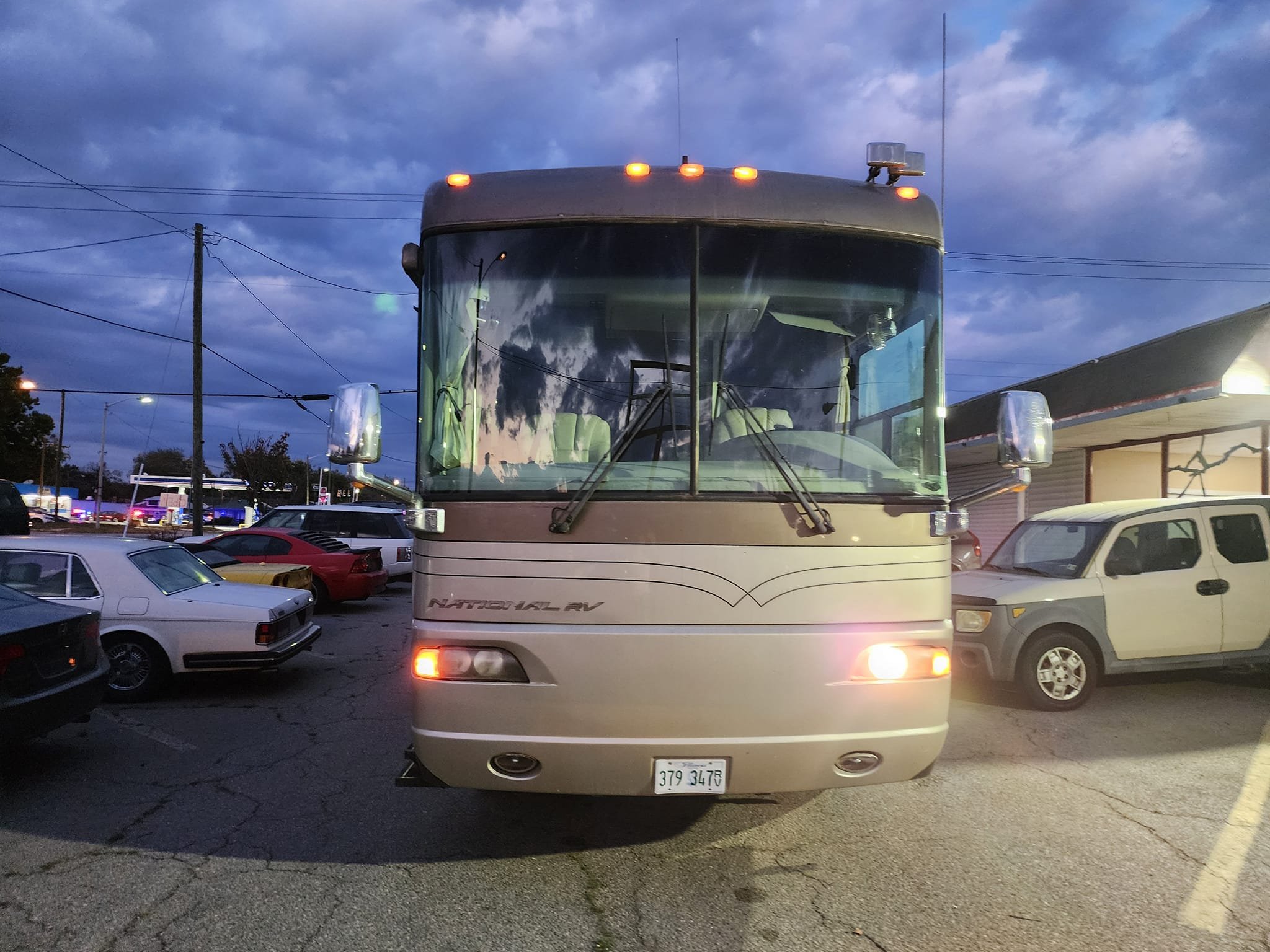 2003 National RV Country Coaches islander 9402 - RVs & Campers ...