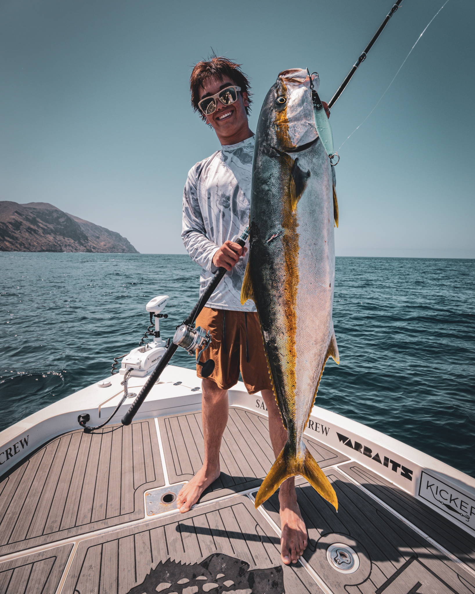 dw3 fishing pole Sardine Shock Spin combo gets you on the water without breaking the bank Daiwa D-Shock Spinning Combo 6'