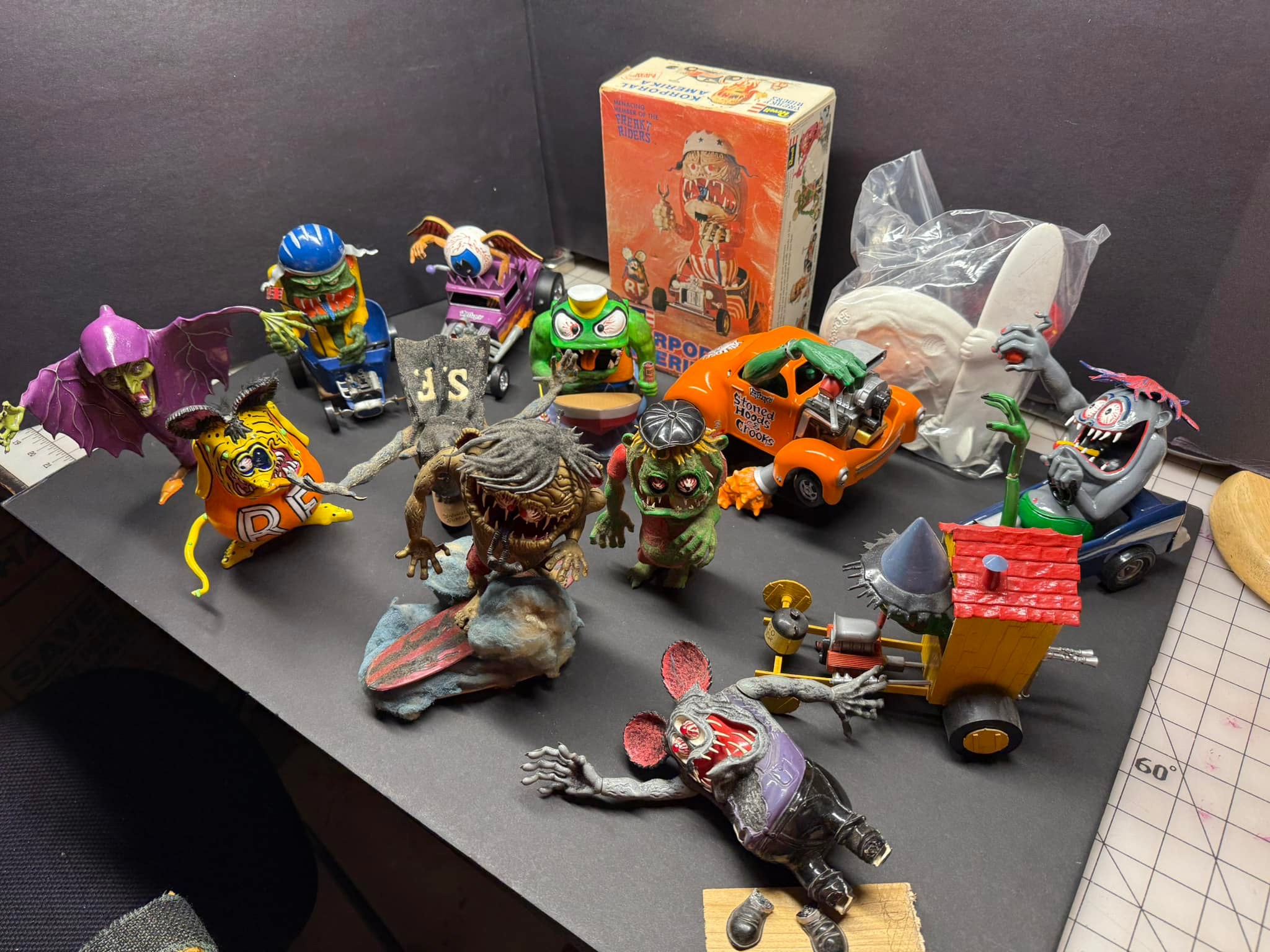Vintage Fink, Weirdo's and Von Franco kits from Ohio toy show