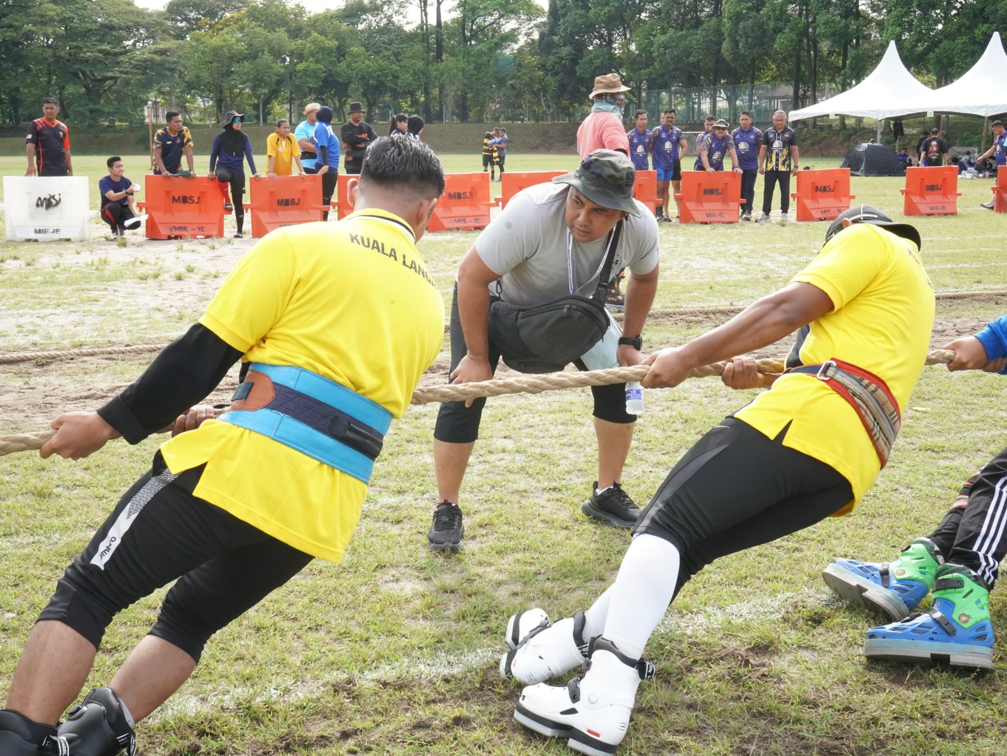 Blue Tiger Tug Of War | Petaling Jaya