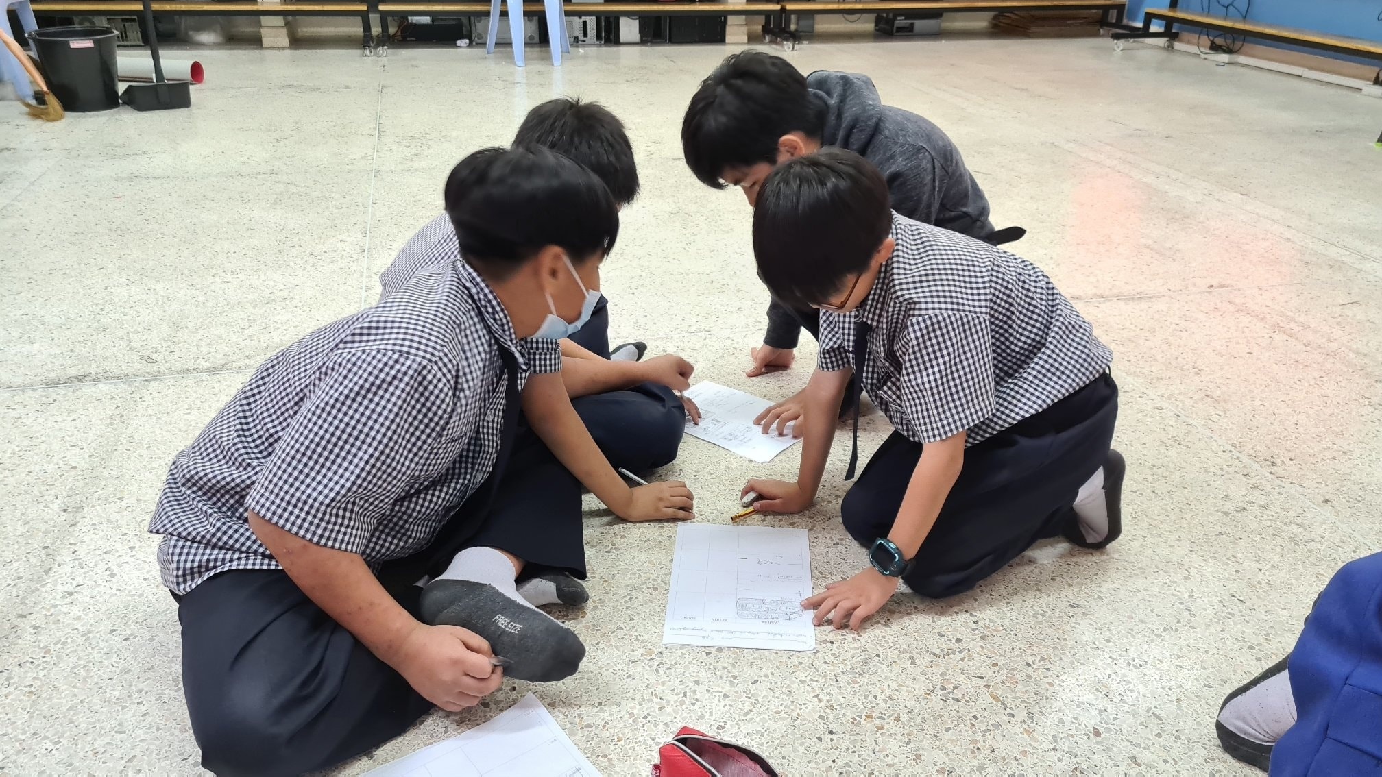เปิดคลาสโรบอ... - โค้ดดิ้งโรจนวิทย์ Coding&Robotics With IMath | Facebook