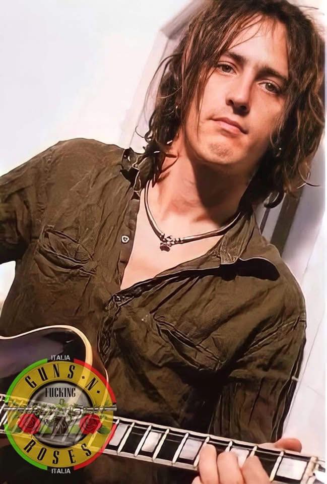 November 7th, 1991 - Izzy Stradlin leaves Guns N' Roses. His