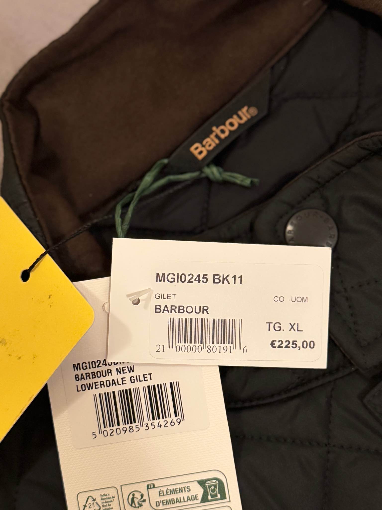 Barbour Golf Club Golf Vest, size XL, new with tags. Sporty-chic