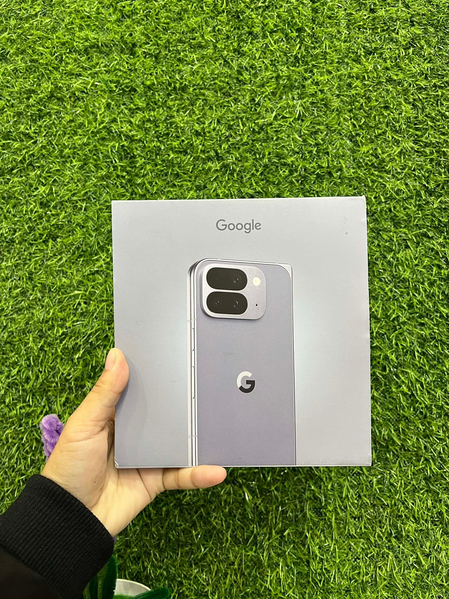 Google Pixel 10 Pro Fold 256gb (Moonstone) ₱50,000 -complete aet 